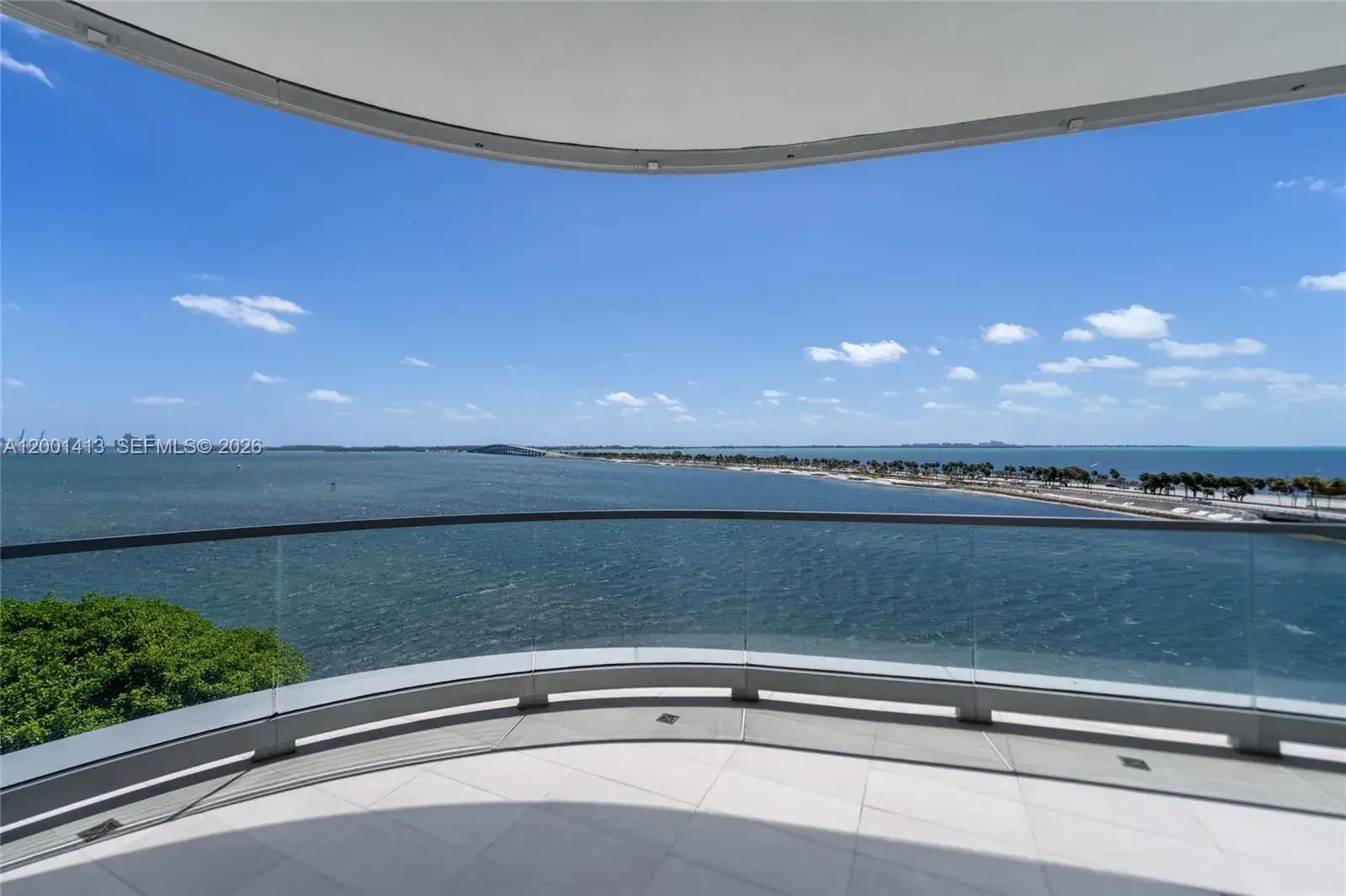 3 bedroom 3 bath Residential for sale at 175 SE 25 Rd # 501, Miami FL 33129