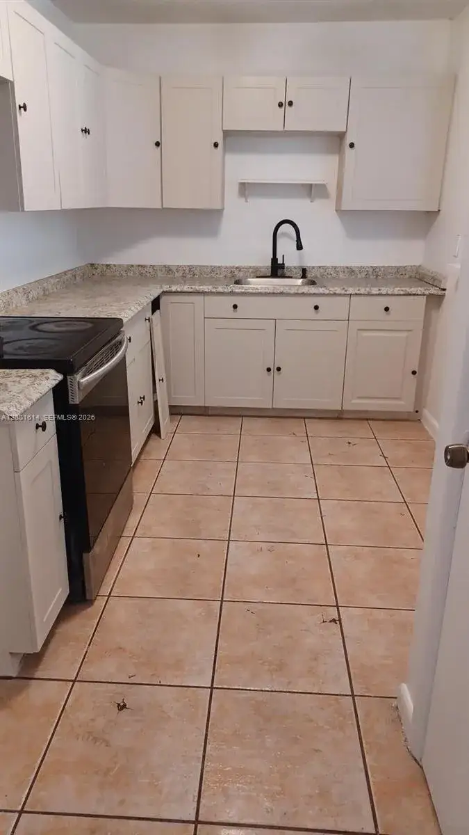 2 bedroom 1 bath Residential for sale at 14820 Naranja Lakes Blvd, Homestead FL 33032