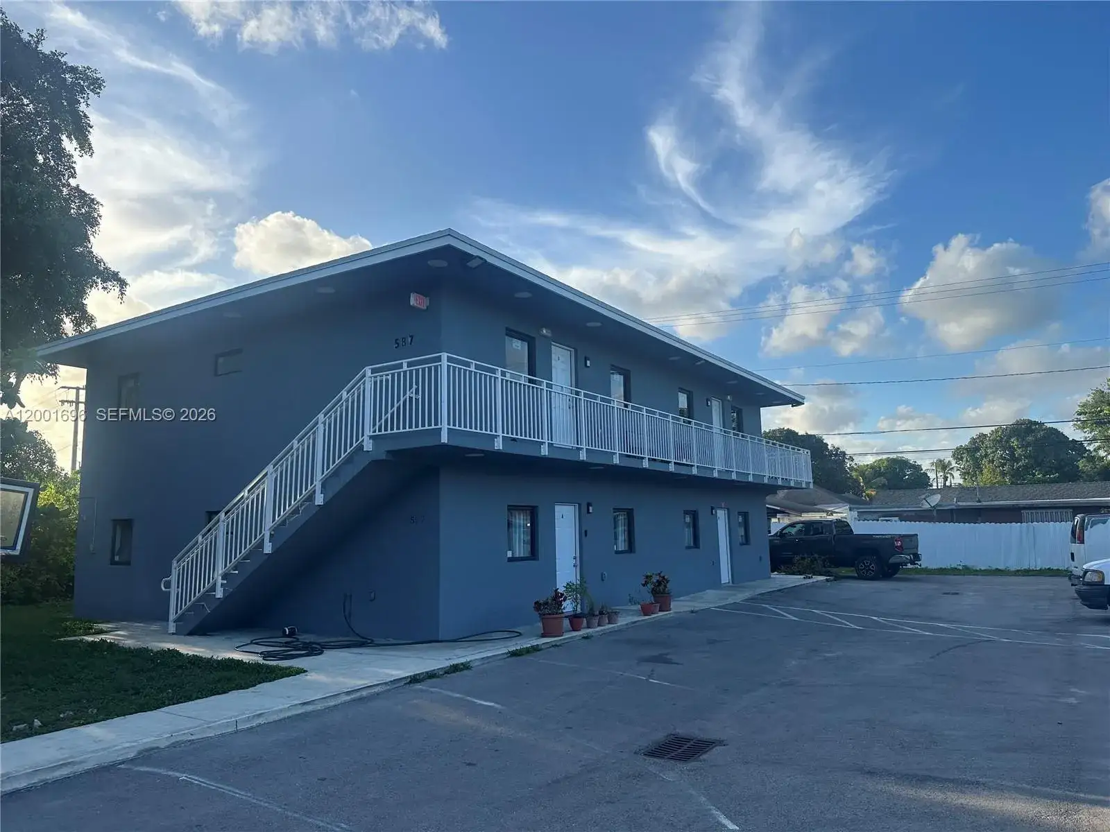 2 bedroom 1 bath Residential Lease for rent at 587 NW 100th St # C, Miami FL 33150