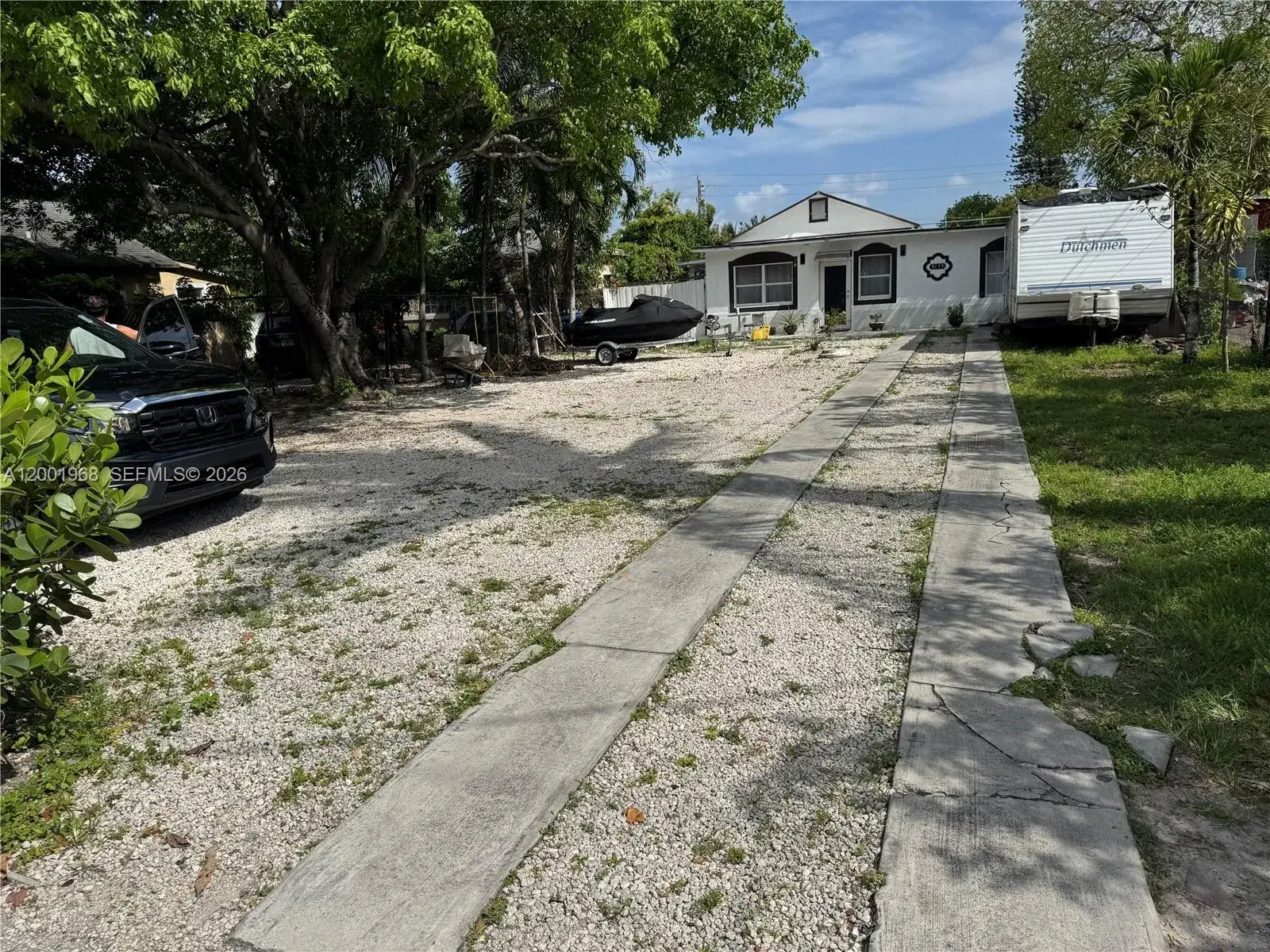 2 bedroom 1 bath Residential Lease for rent at 3175 NW 27th St, Miami FL 33142