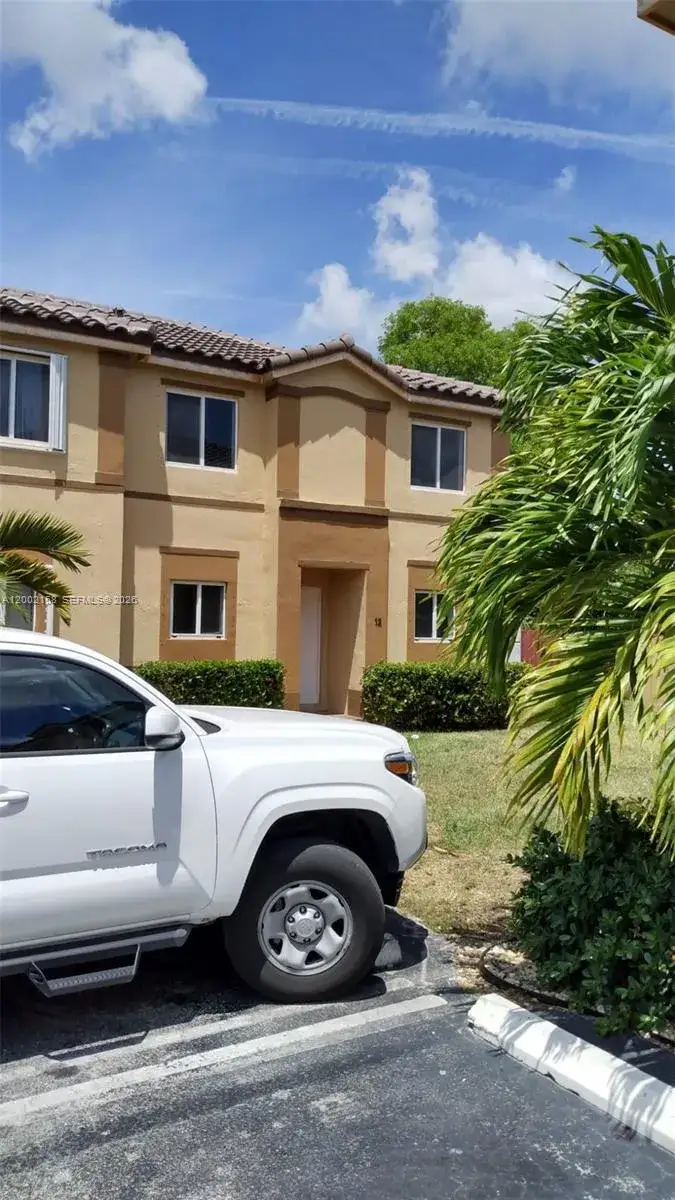 3 bedroom 2 bath Residential Lease for rent at 8382 SW 152nd Ave # 4, Miami FL 33193