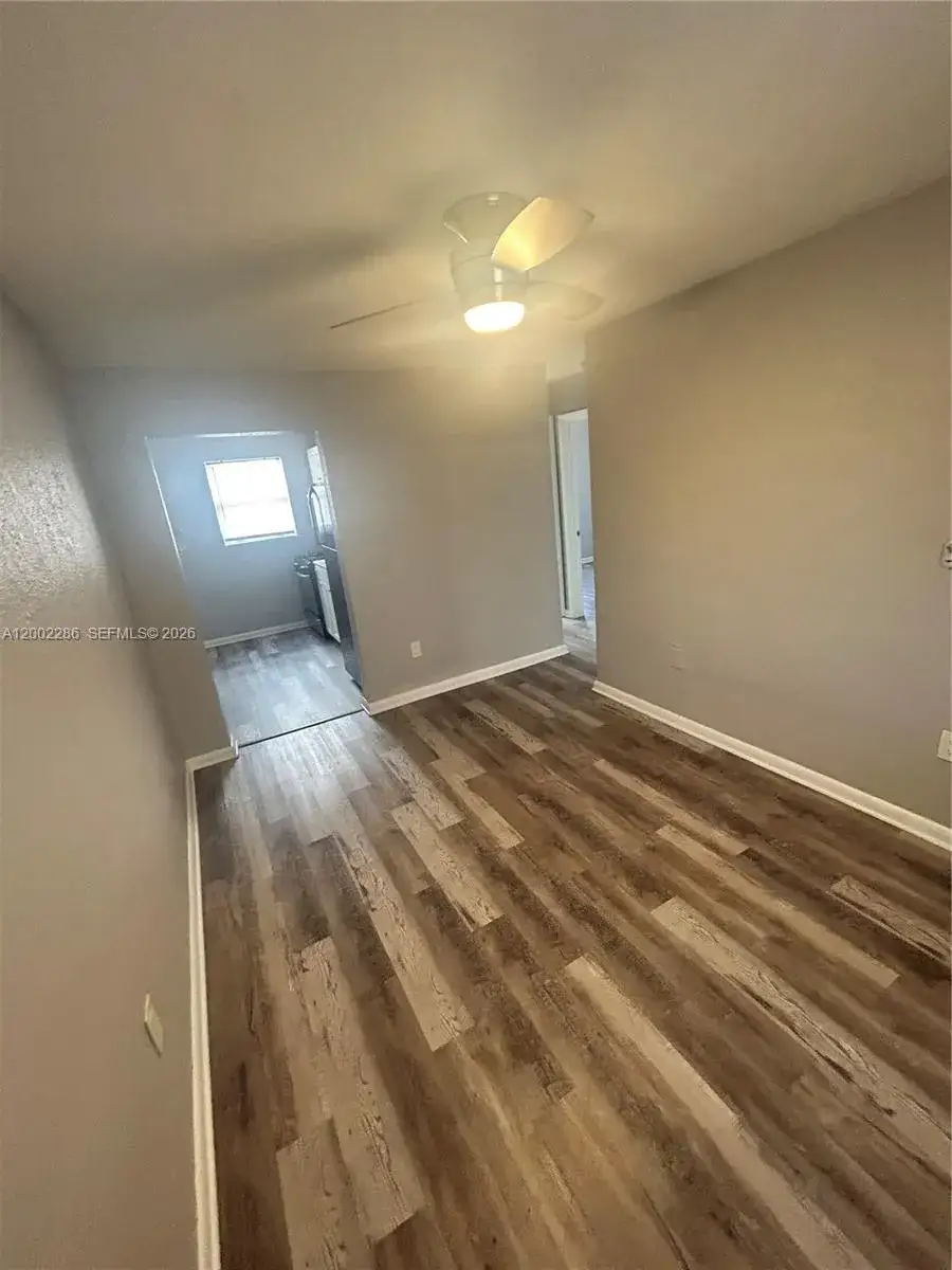 2 bedroom 1 bath Residential Lease for rent at 161 NW 15th St # 3, Miami FL 33136