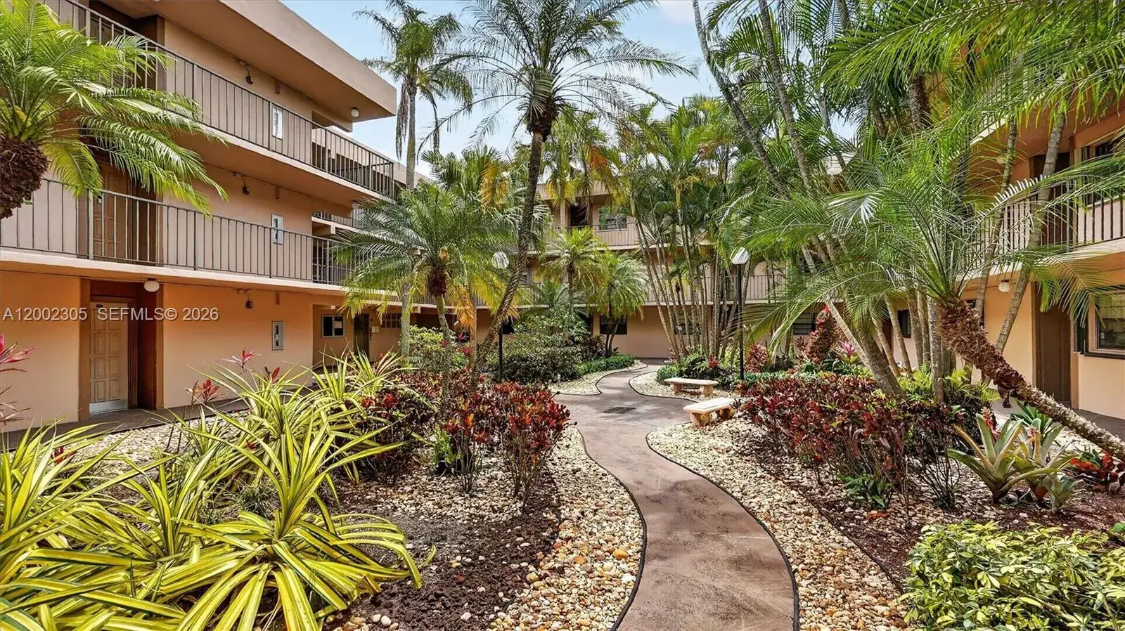 2 bedroom 2 bath Residential for sale at 10975 SW 107th ST. # 202, Kendall FL 33176