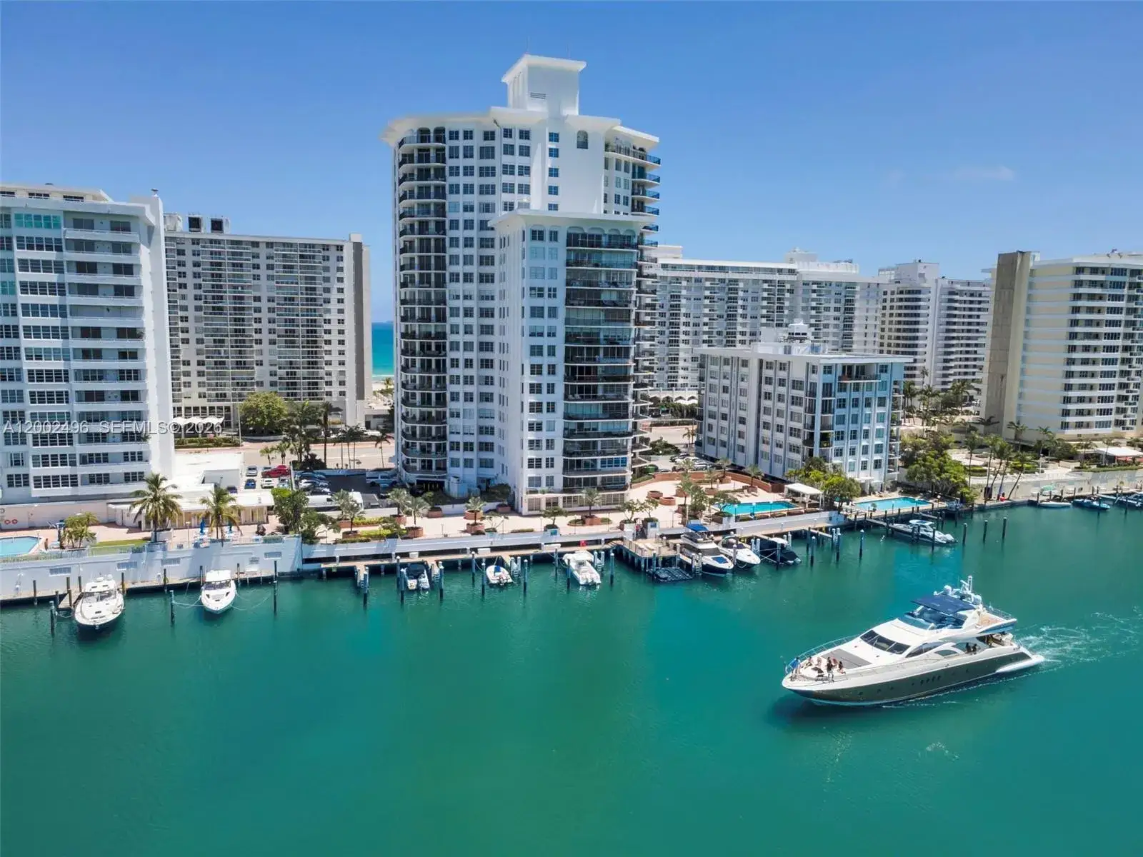 3 bedroom 2 bath Residential for sale at 5660 Collins Ave # 4B, Miami Beach FL 33140