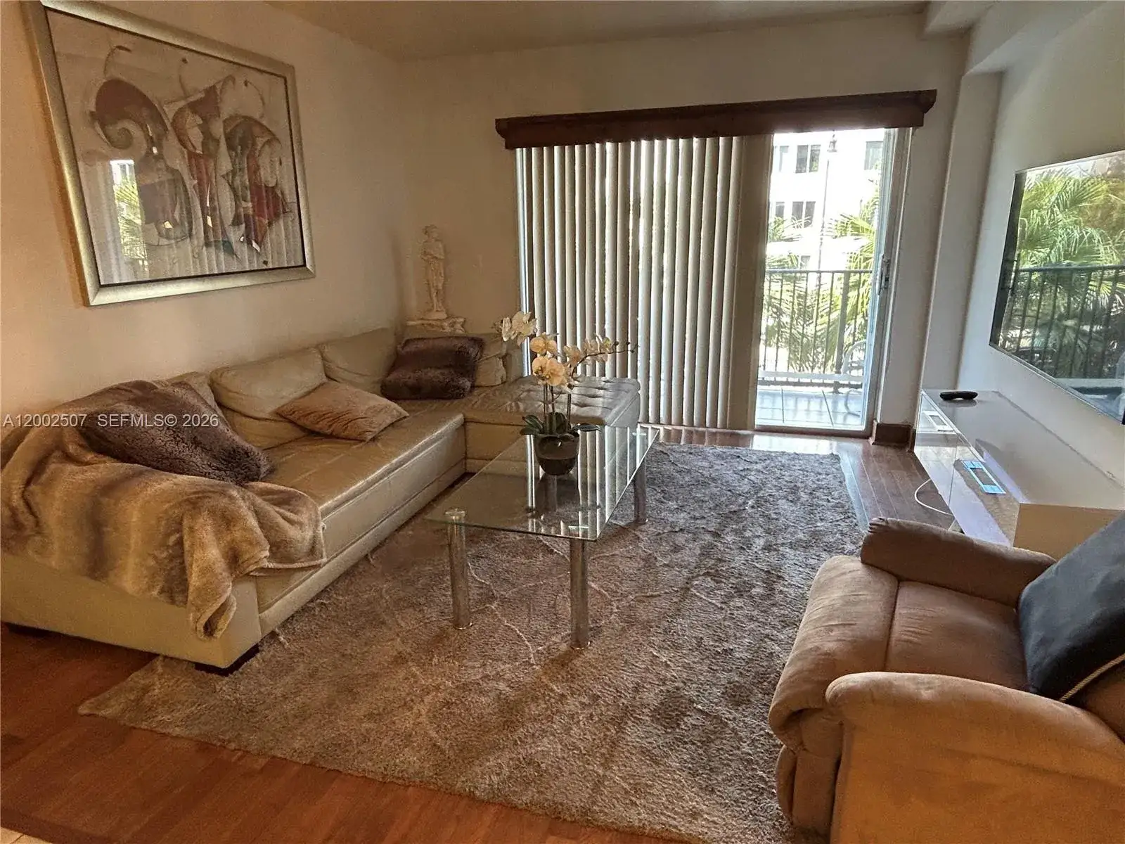2 bedroom 2 bath Residential Lease for rent at 201 180th Dr # 114, Sunny Isles Beach FL 33160