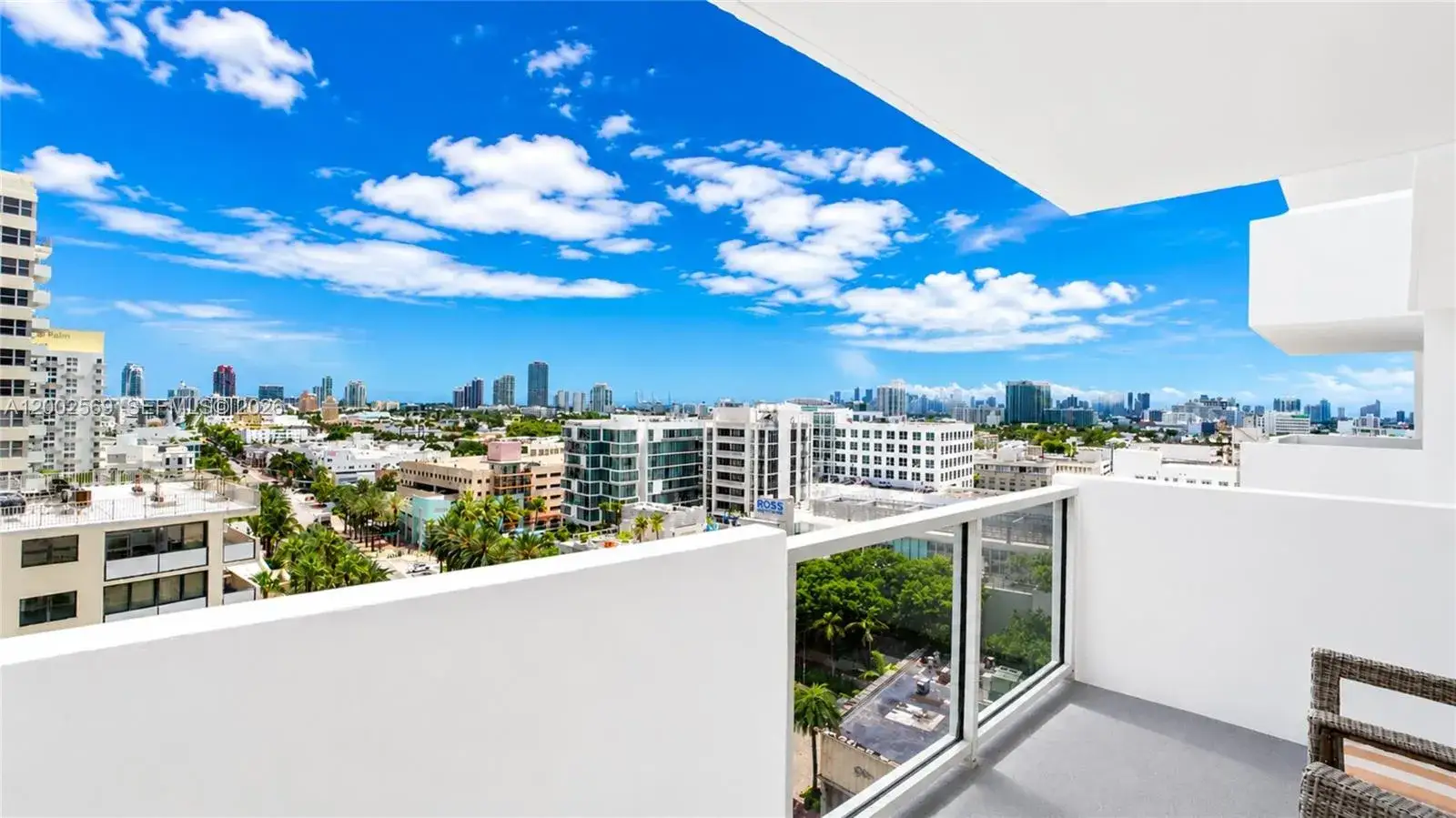 1 bath Residential Lease for rent at 100 Lincoln Rd # 1209, Miami Beach FL 33139