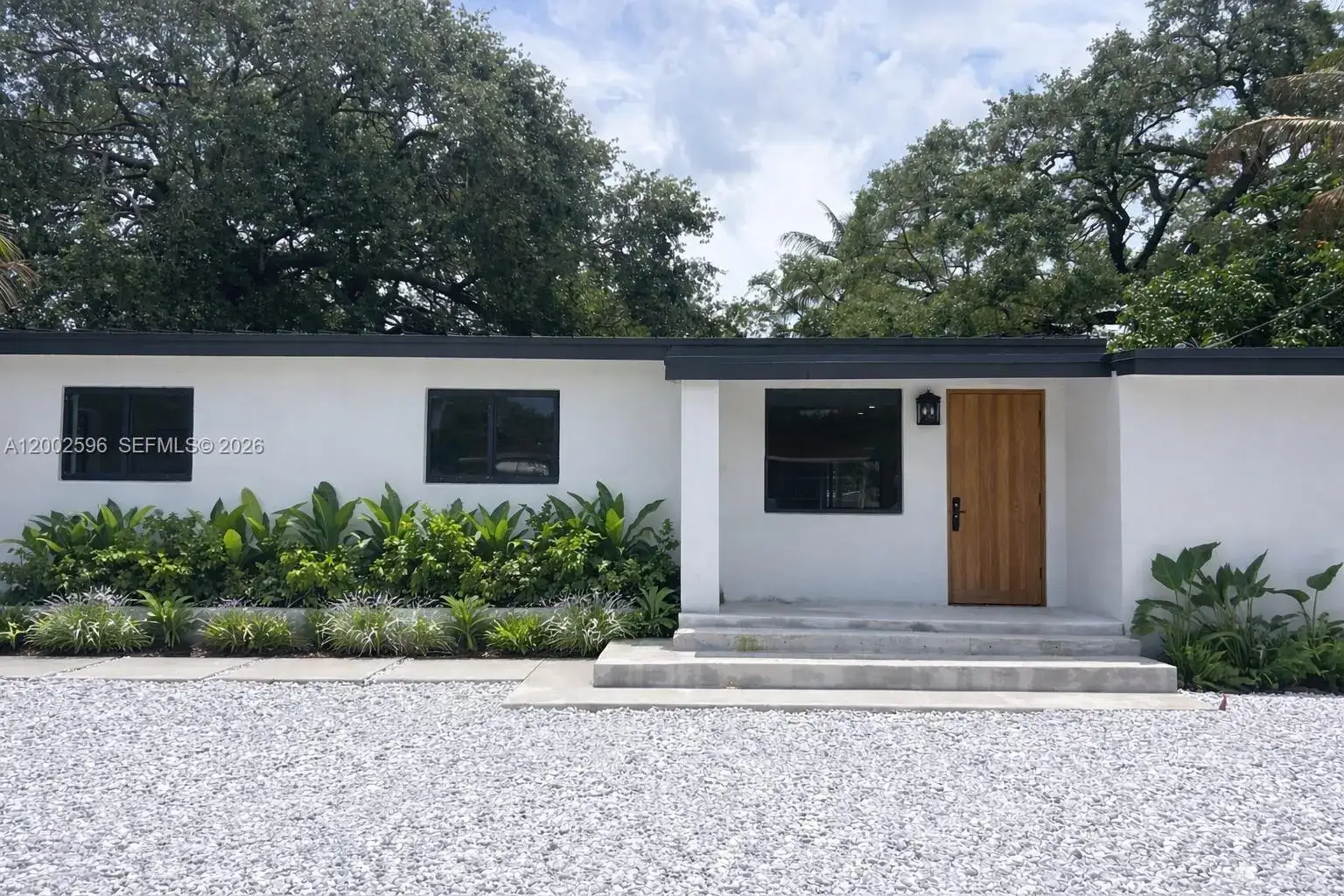 3 bedroom 2 bath Residential for sale at 1242 NE 145th St, Miami FL 33161