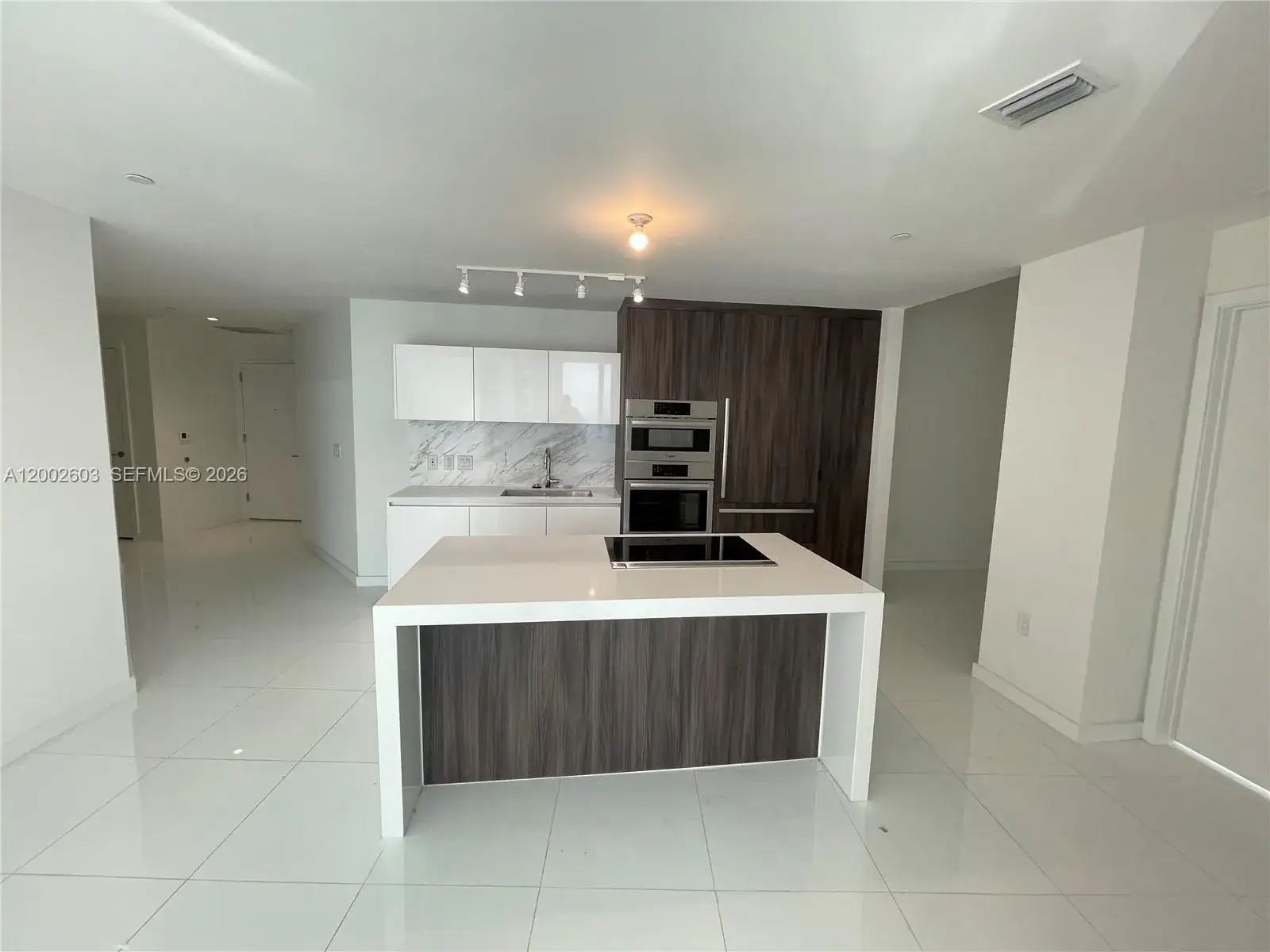 2 bedroom 3 bath Residential for sale at 851 NE 1st Ave # 3103, Miami FL 33132