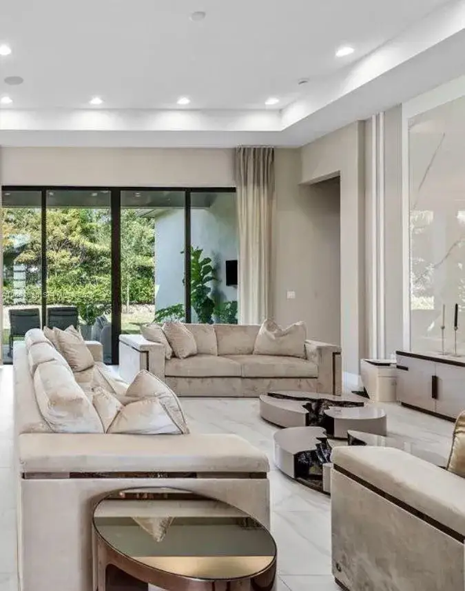 4 bedroom 4 bath Residential Lease for rent at 8533 Ganton Dr, Boca Raton FL 33434