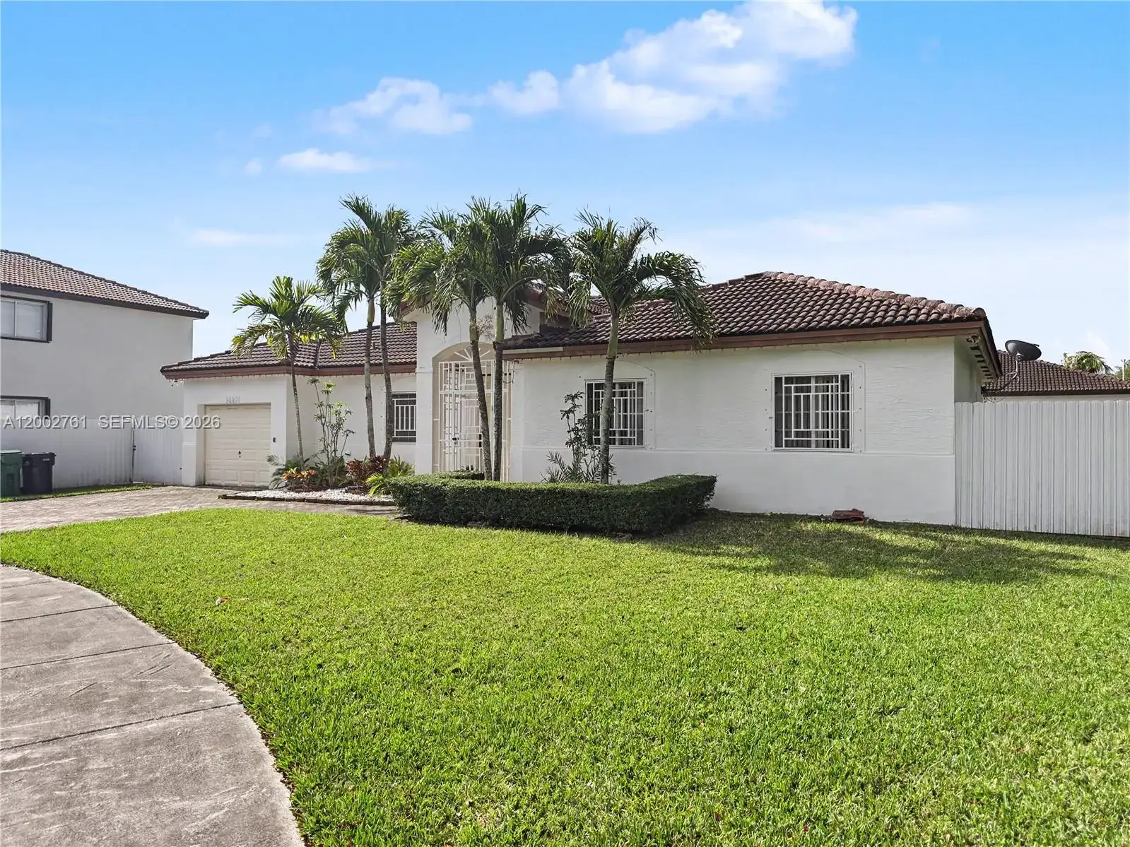 3 bedroom 2 bath Residential for sale at 14264 SW 289th Ter, Homestead FL 33033