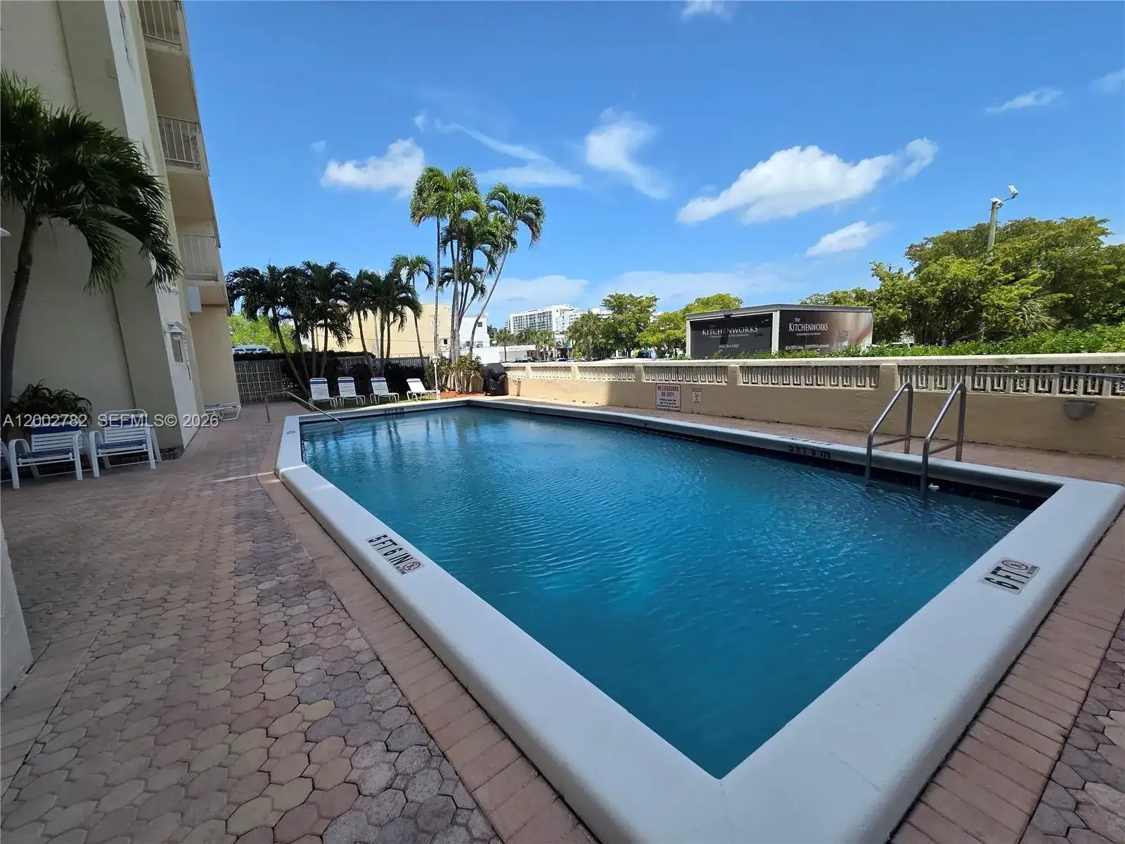 1 bedroom 1 bath Residential for sale at 900 NE 18th Ave # 1103, Fort Lauderdale FL 33304