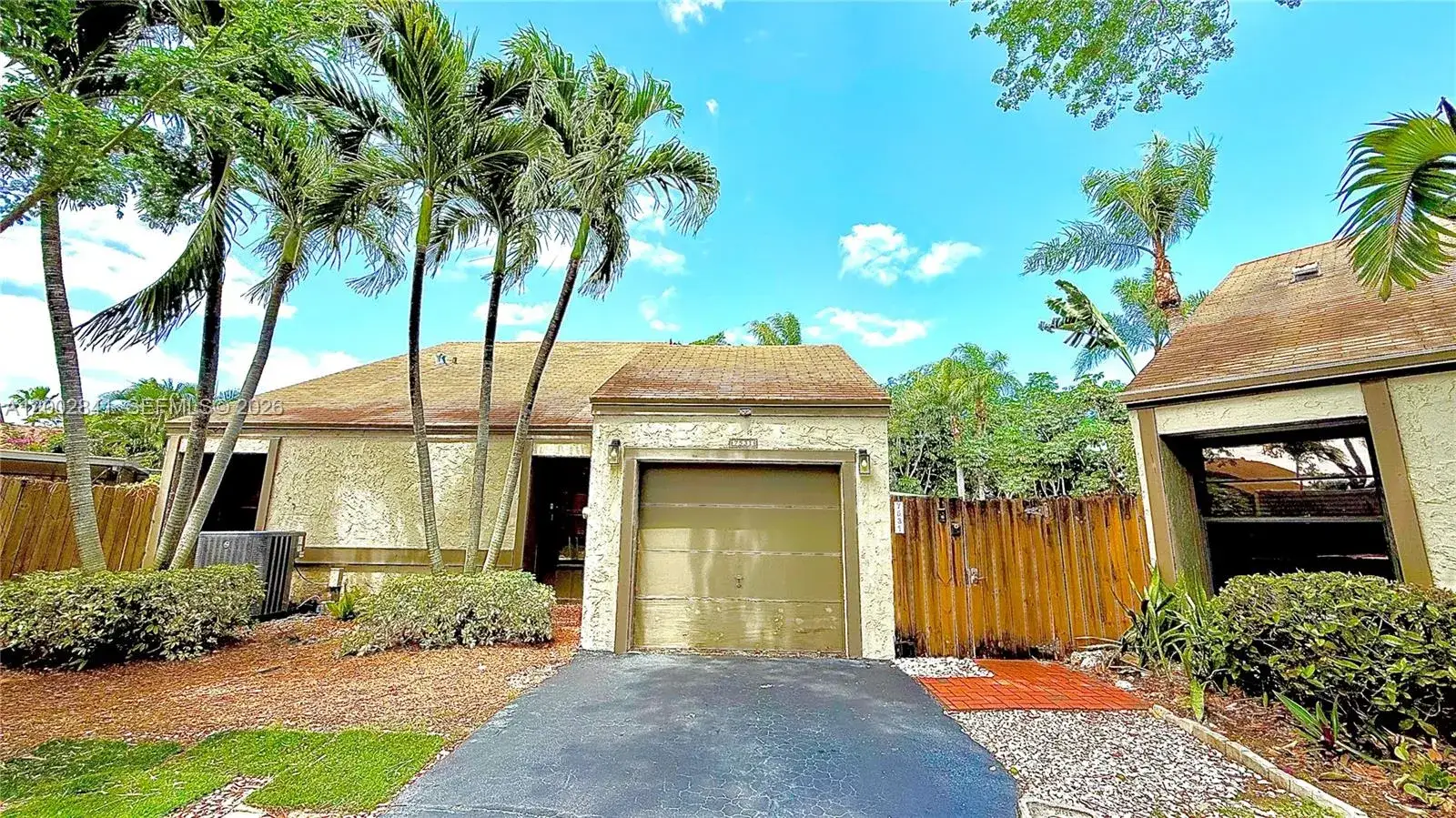 4 bedroom 2 bath Residential for sale at 7531 SW 95th Pl., Miami FL 33173