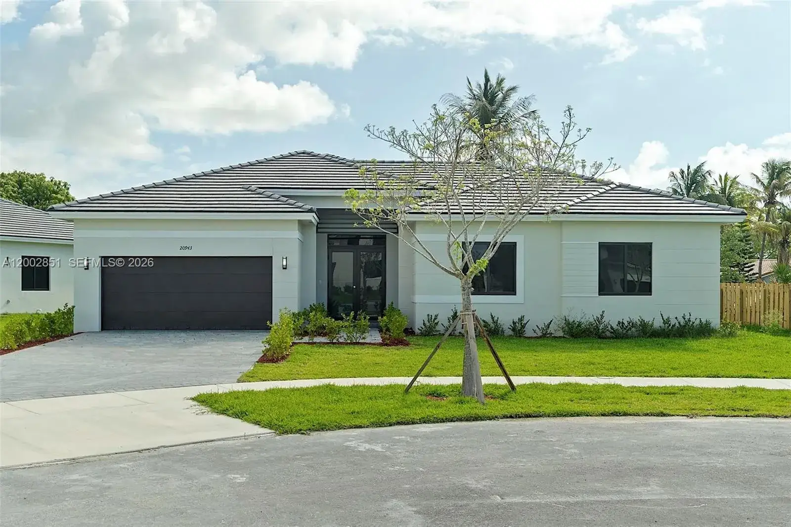 5 bedroom 4 bath Residential for sale at 20943 SW 96th Ct, Cutler Bay FL 33189