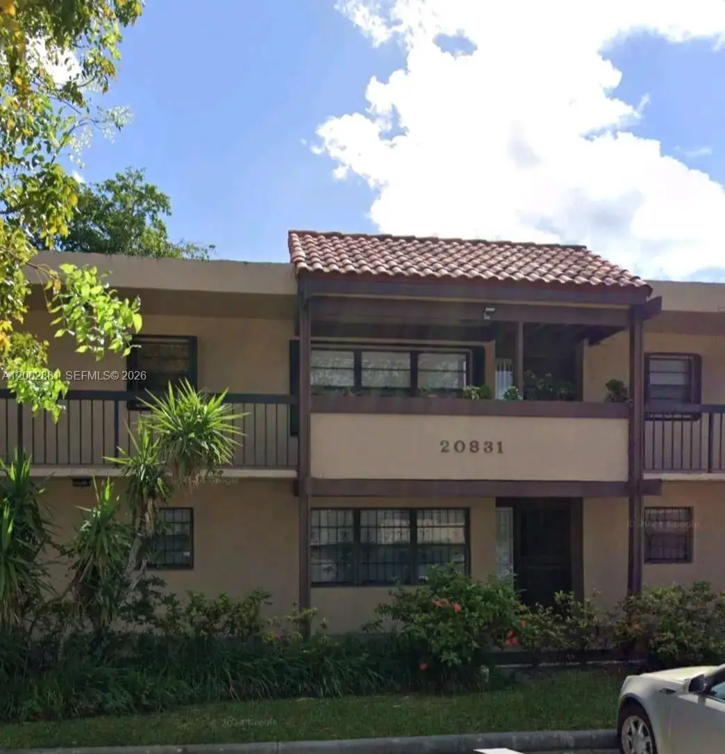2 bedroom 2 bath Residential for sale at 20831 San Simeon Way # 103, Miami FL 33179