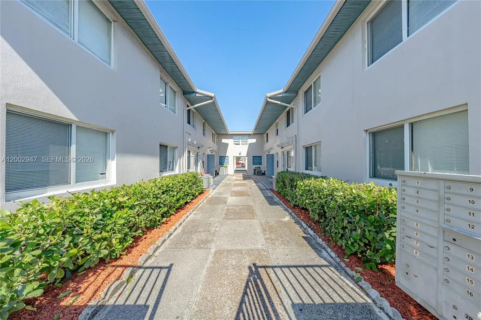 3 bedroom 2 bath Residential Lease for rent at 939 Magnolia DRIVE # L, Lake Park FL 33403