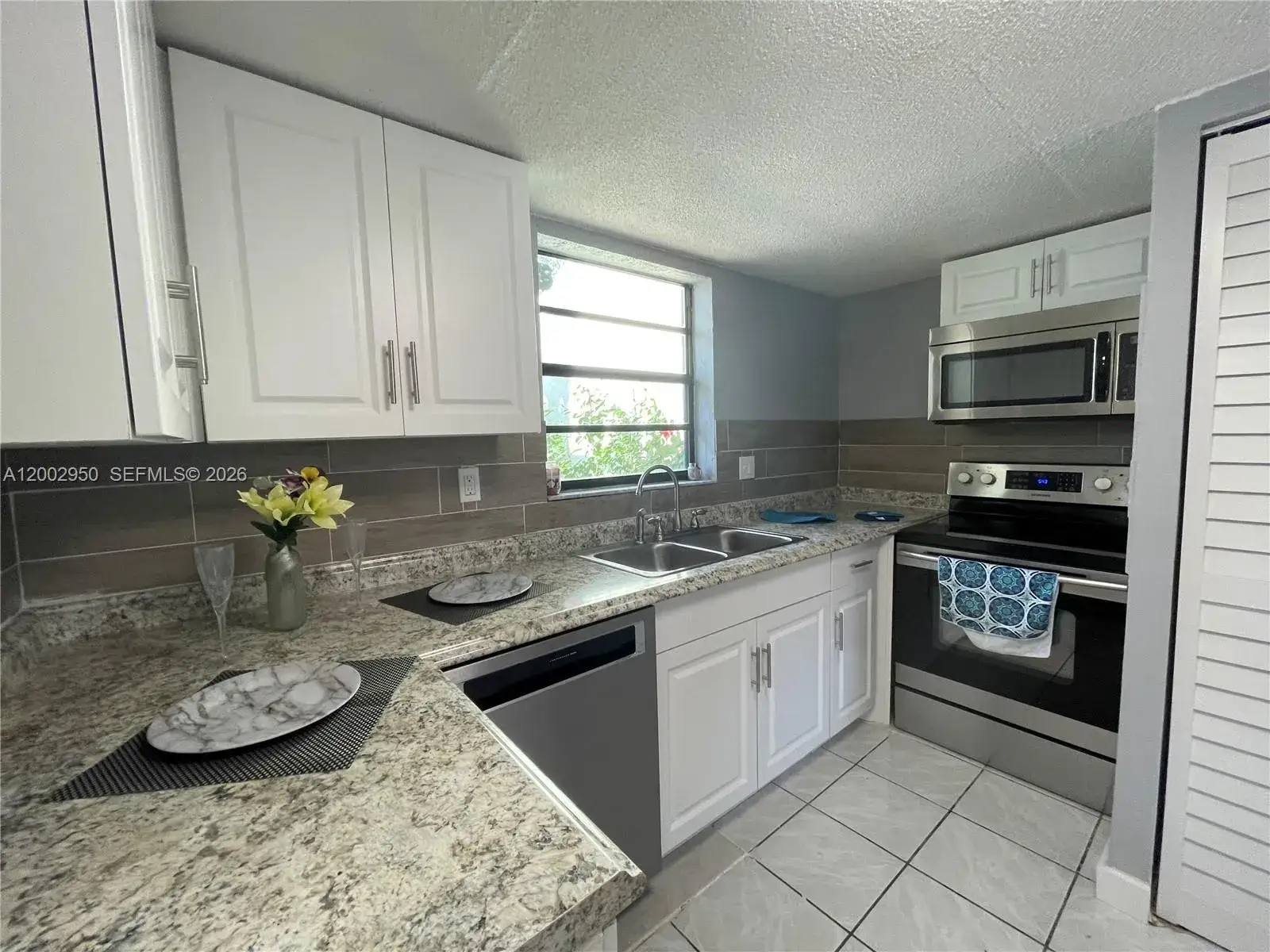 20511 NW 15th Ave # 4, Miami Gardens FL 33169