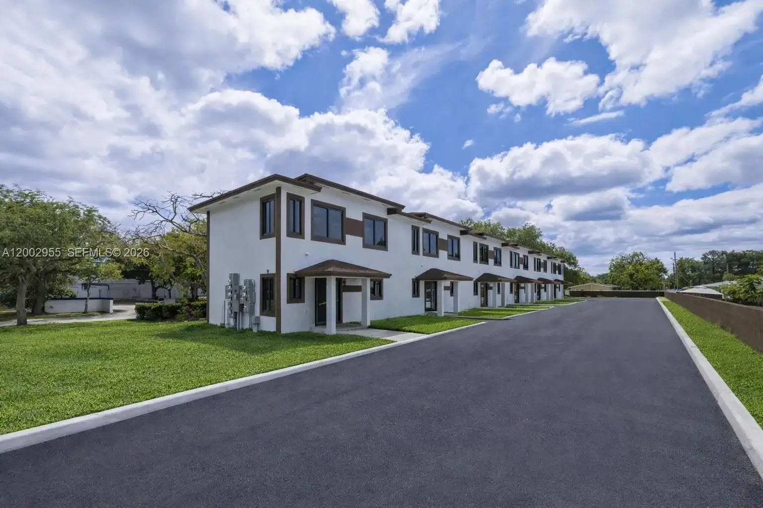 Commercial Sale for sale at 4717 SW 32nd Ave, Dania Beach FL 33312