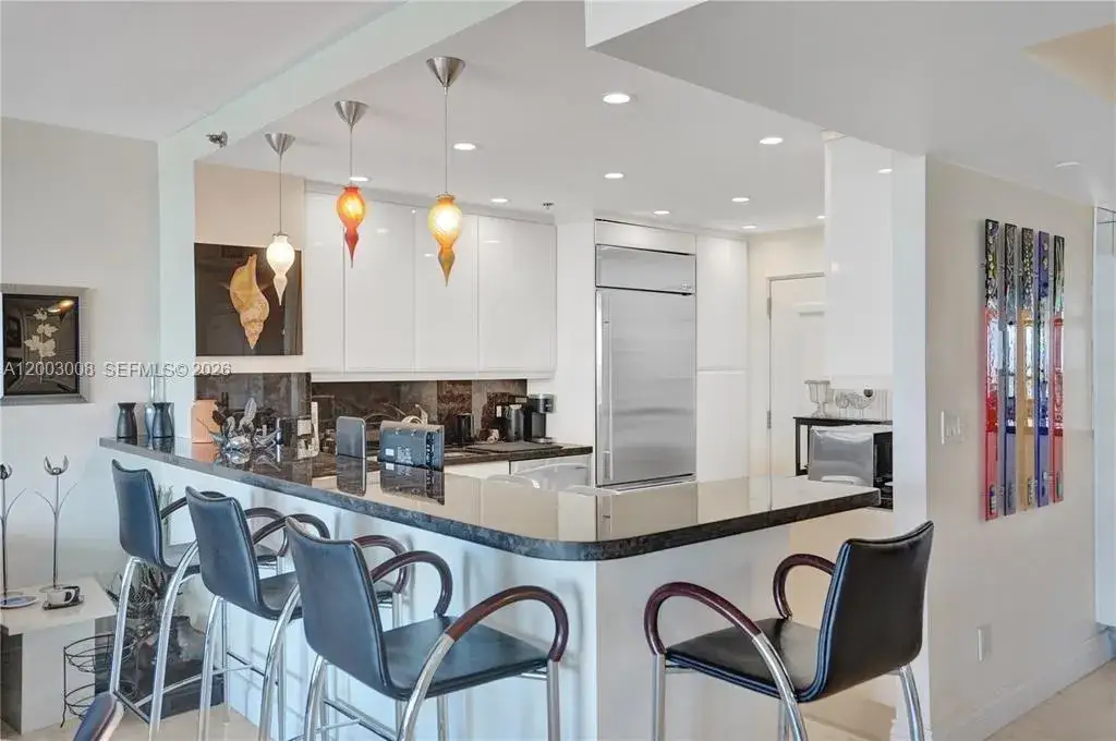 2 bedroom 2 bath Residential Lease for rent at 11113 Biscayne Blvd # 1256, Miami FL 33181