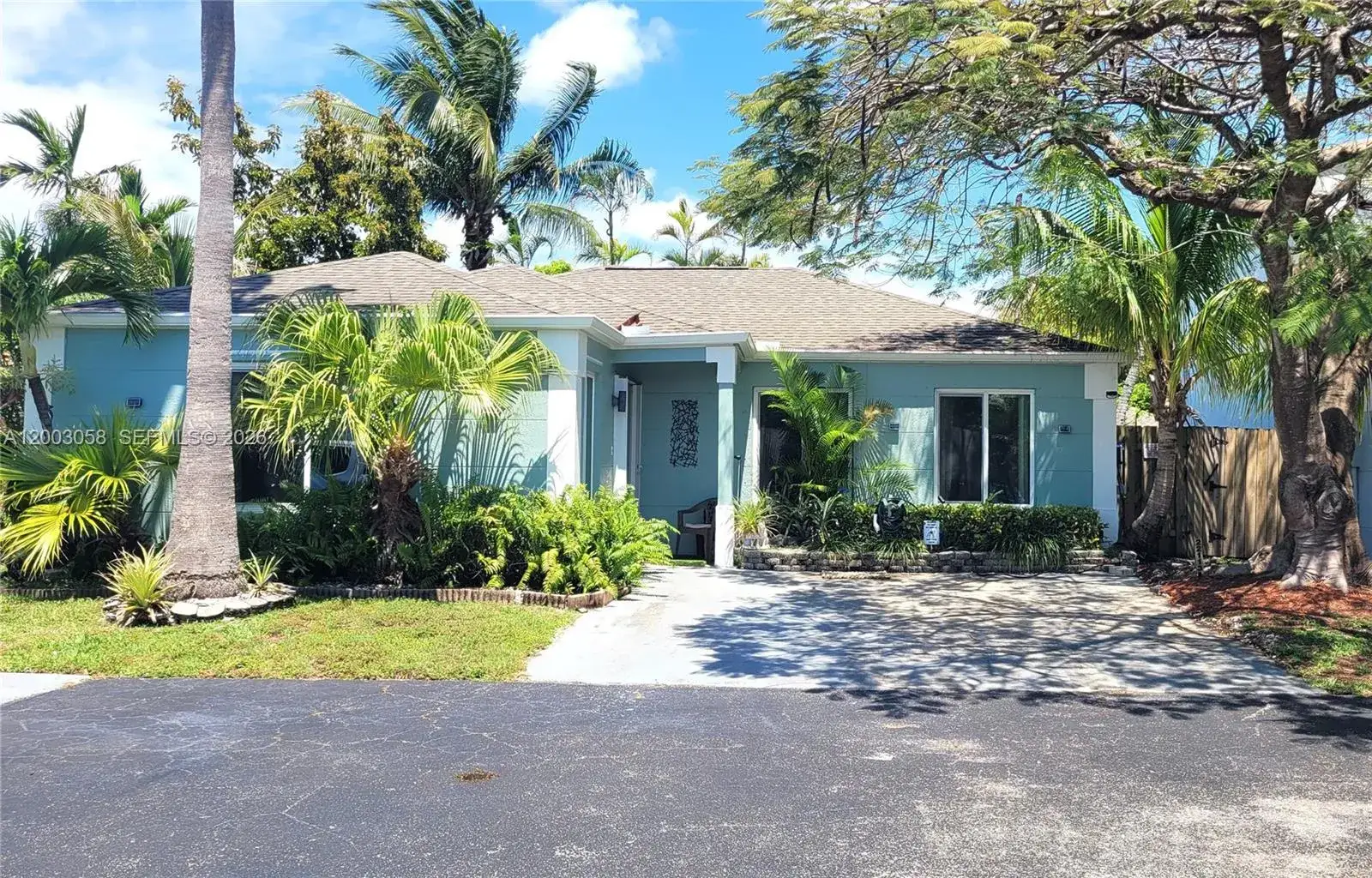 3 bedroom 2 bath Residential for sale at 22113 SW 97th Ct, Cutler Bay FL 33190