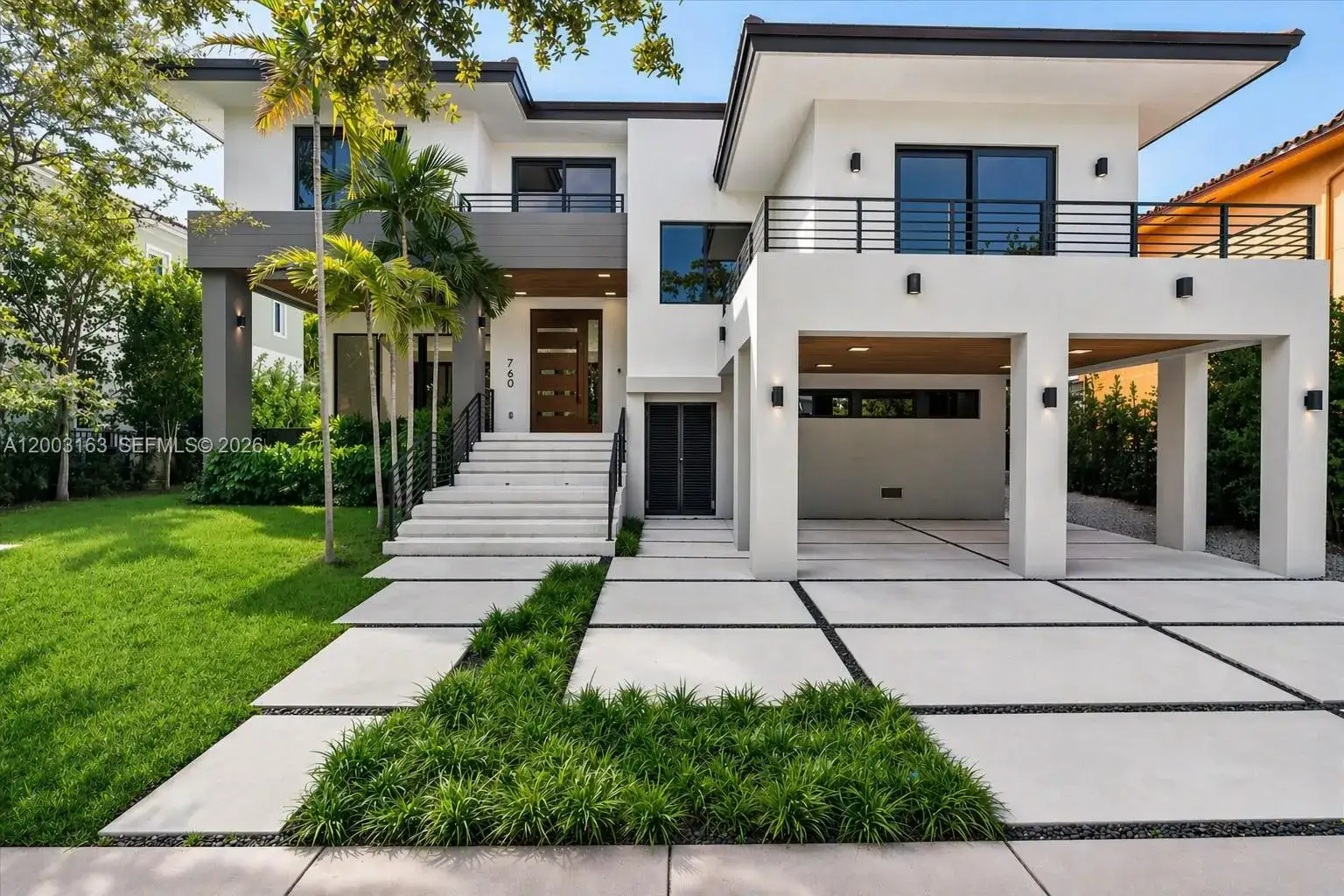 5 bedroom 5 bath Residential for sale at 760 Woodcrest Rd, Key Biscayne FL 33149
