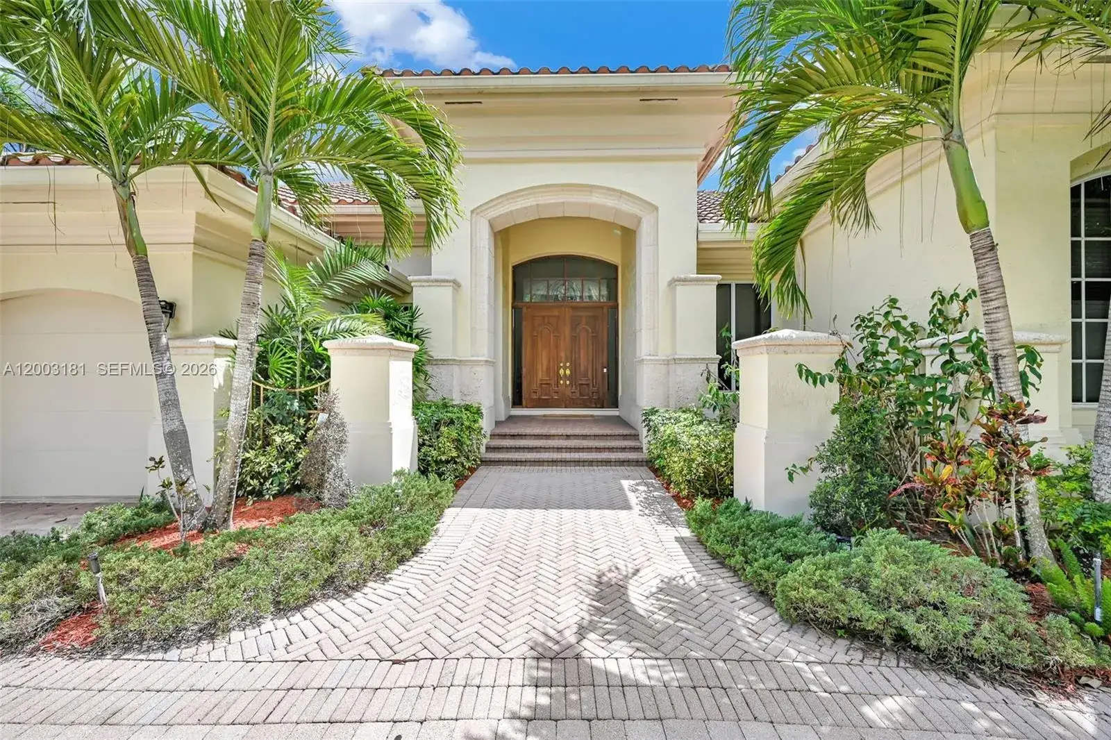 4 bedroom 3 bath Residential for sale at 10430 Kestrel St, Plantation FL 33324