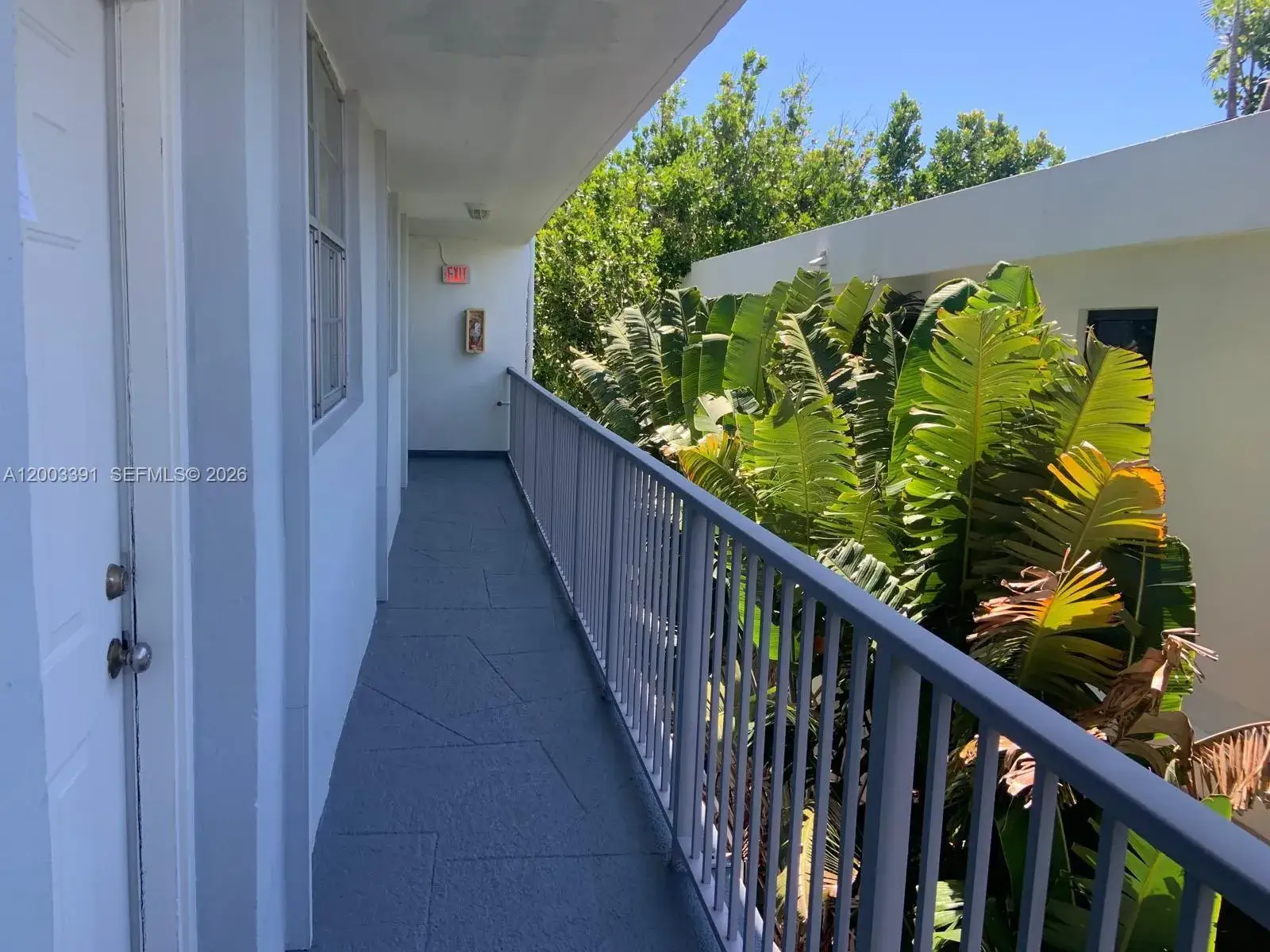 1 bedroom 1 bath Residential Lease for rent at 360 Meridian Ave # 4C, Miami Beach FL 33139