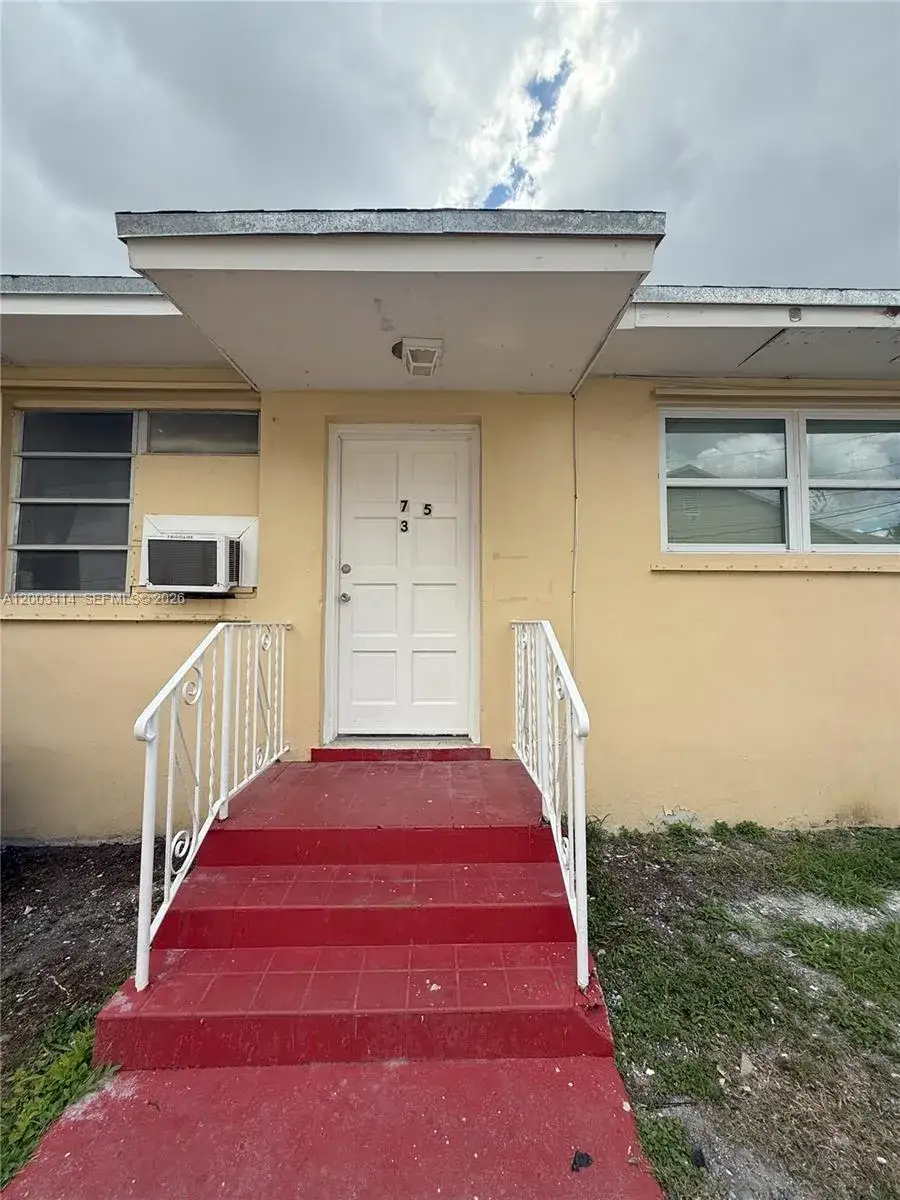 2 bedroom 1 bath Residential Lease for rent at 1725 NW 59th St # 3, Miami FL 33142