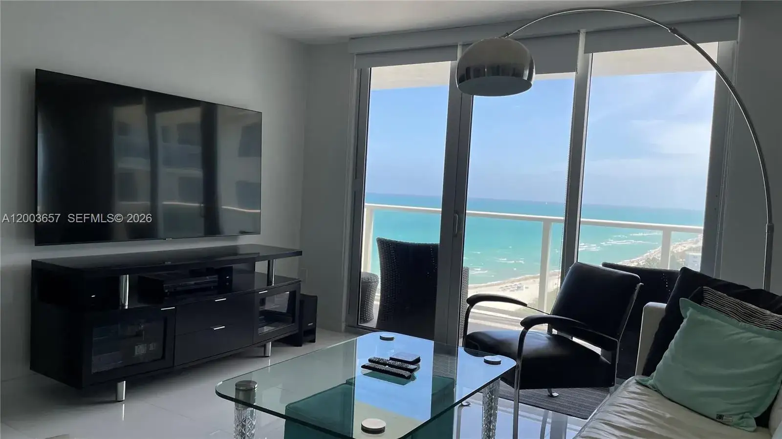 2 bedroom 2 bath Residential Lease for rent at 5701 Collins Ave # 1714, Miami Beach FL 33140