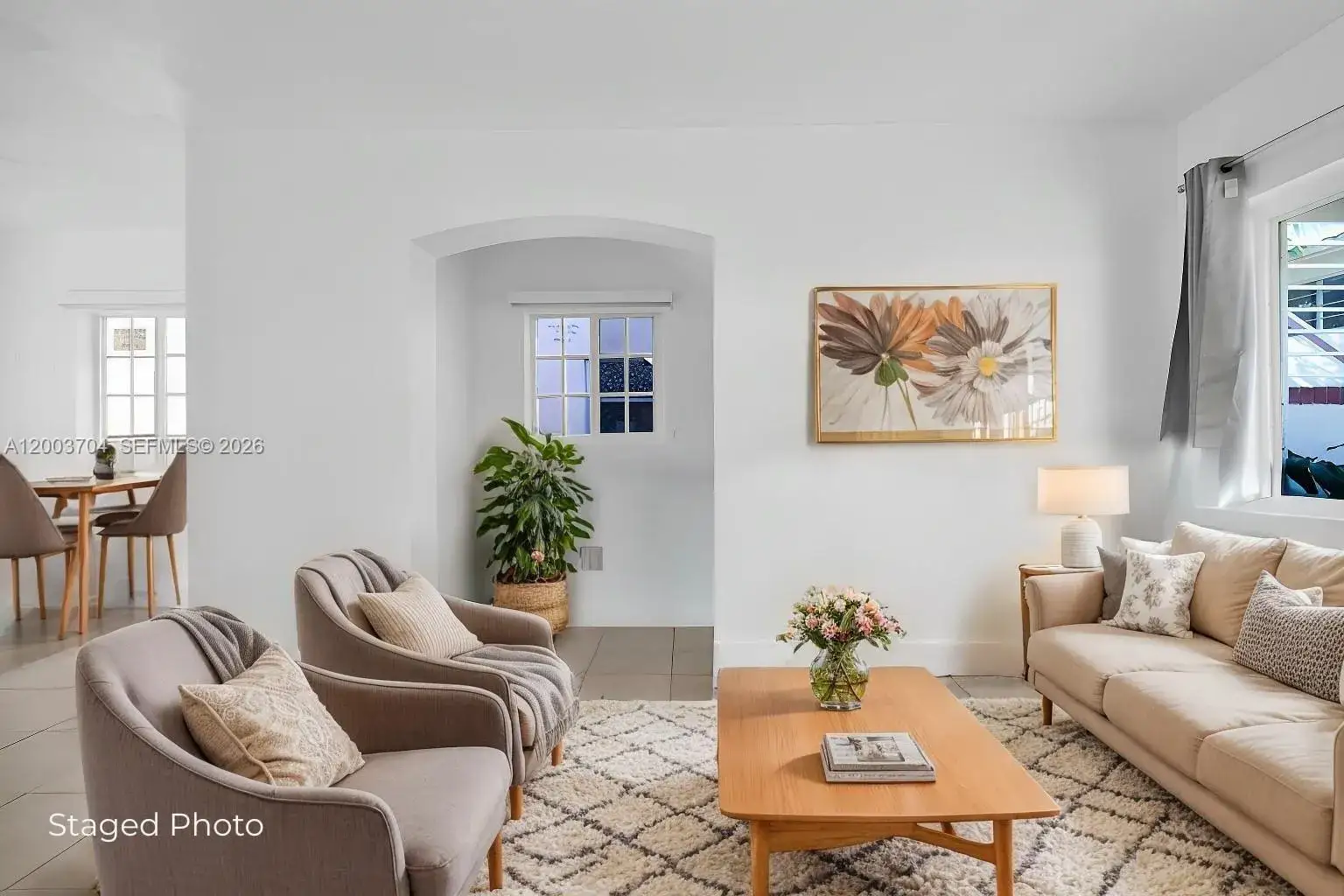 1 bedroom 1 bath Residential for sale at 1195 Marseille Dr # 5, Miami Beach FL 33141