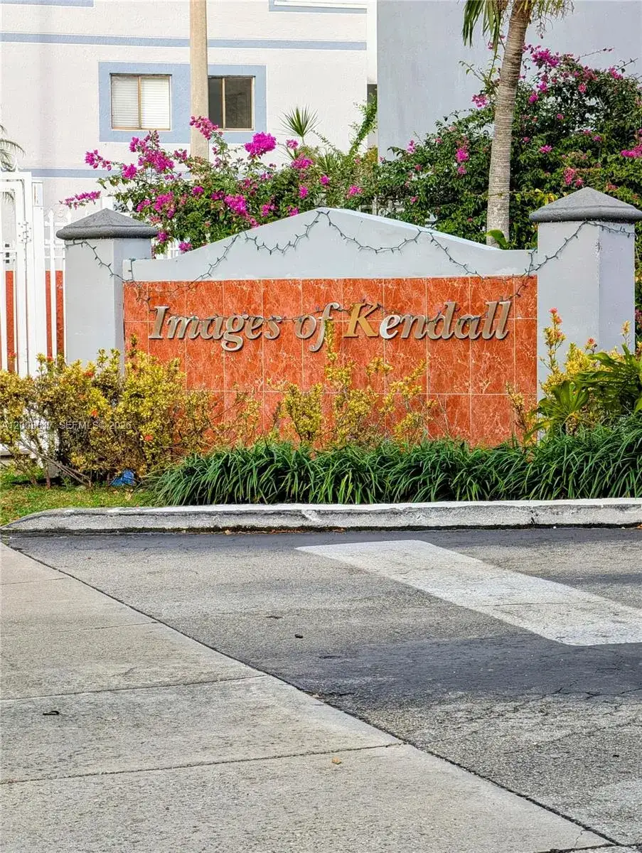 2 bedroom 2 bath Residential for sale at 7981 SW 152nd Ave # 1703, Miami FL 33193