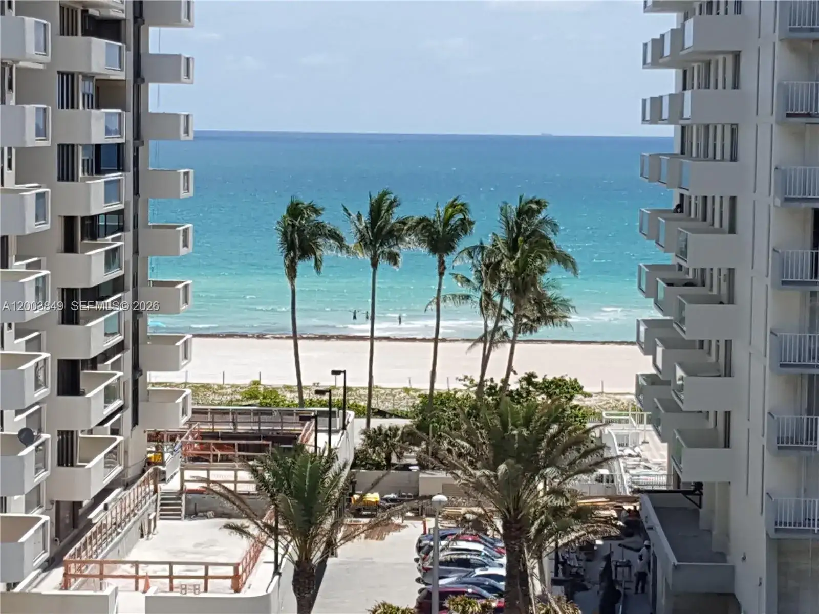 2 bedroom 2 bath Residential Lease for rent at 5700 Collins Ave # 8A, Miami Beach FL 33140