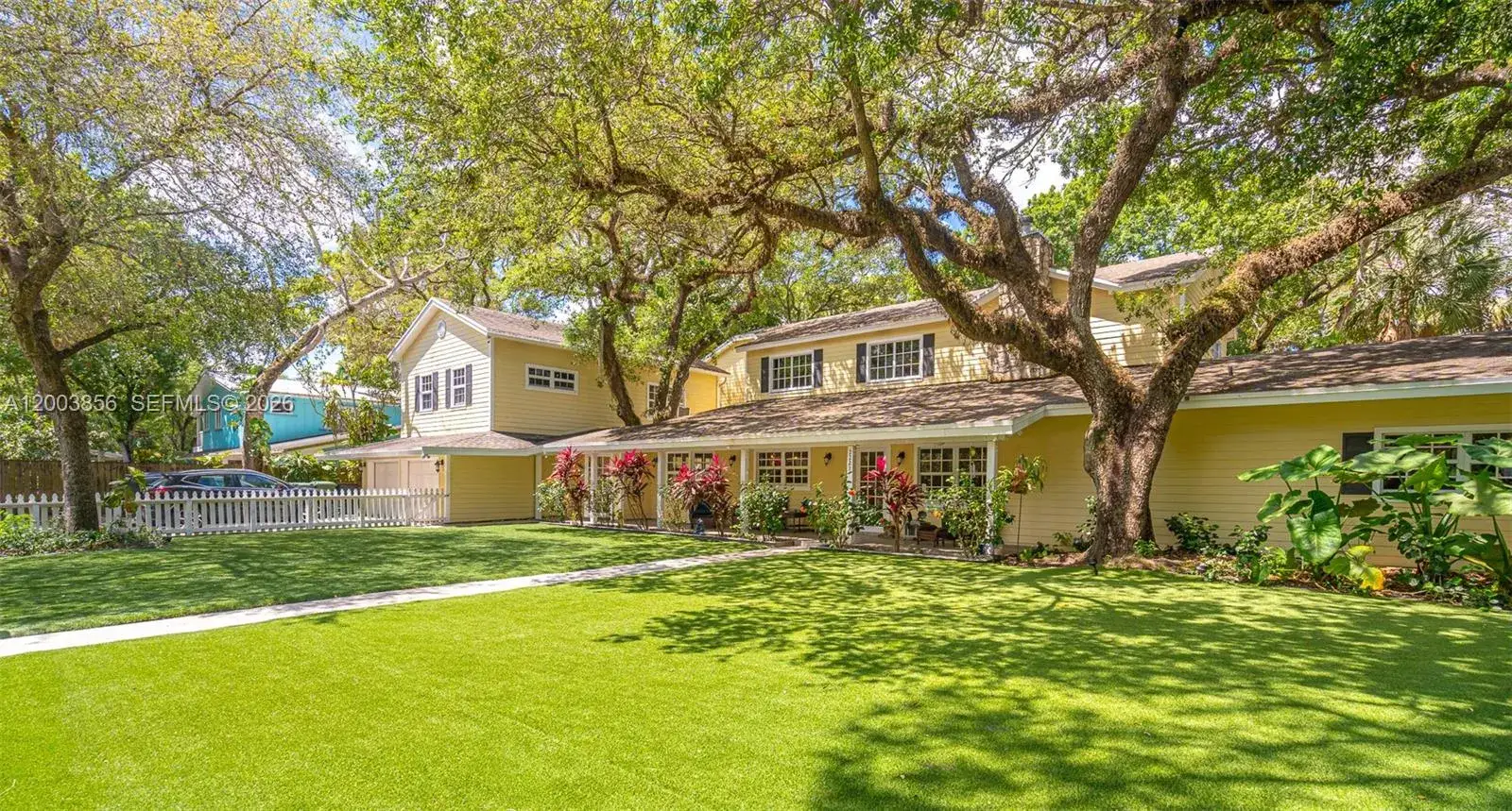 7 bedroom 5 bath Residential for sale at 2221 SW 28th Way, Fort Lauderdale FL 33312