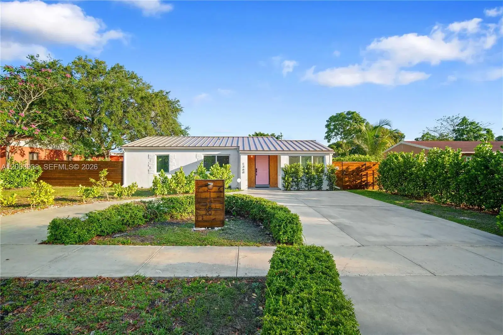 5 bedroom 2 bath Residential for sale at 1360 NE 138th St, North Miami FL 33161