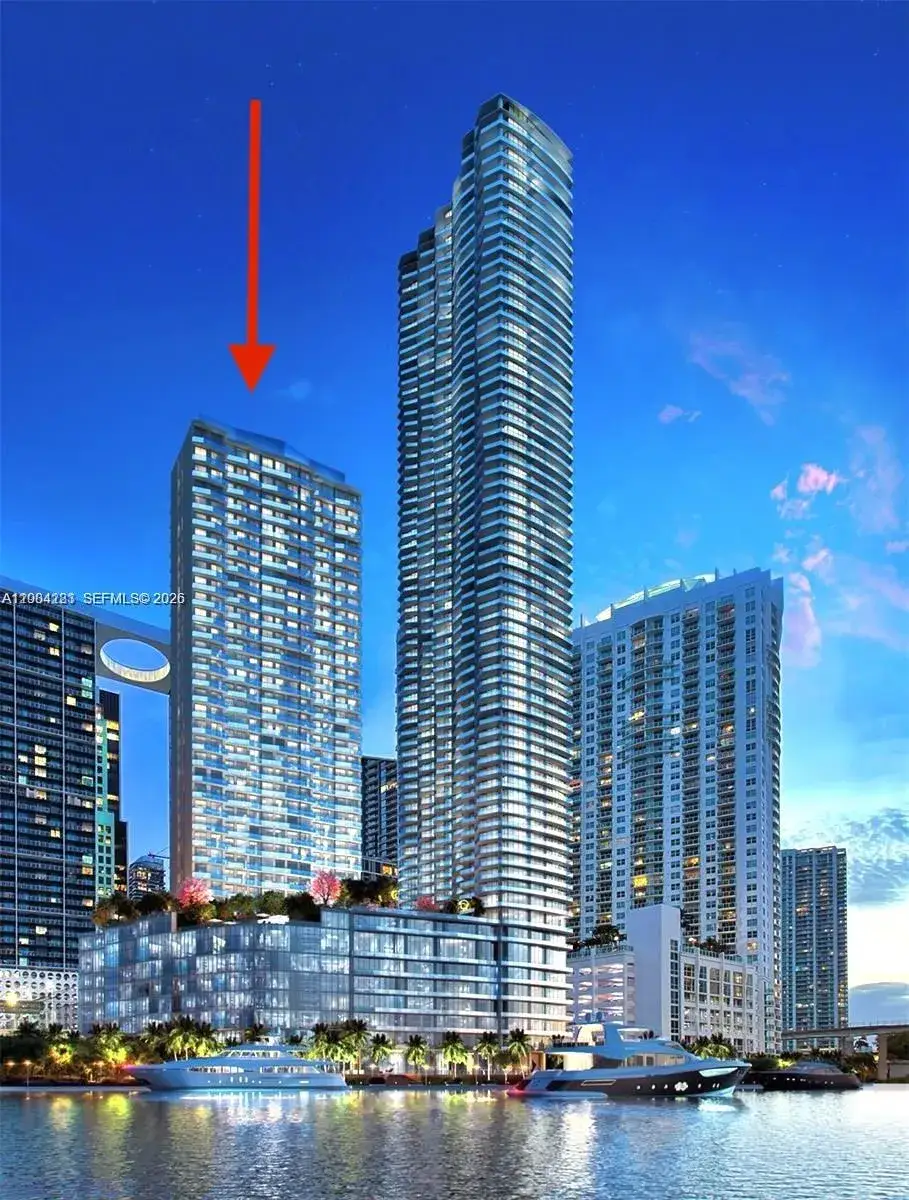 1 bedroom 1 bath Residential Lease for rent at 77 SE 5th St # 1508, Miami FL 33131