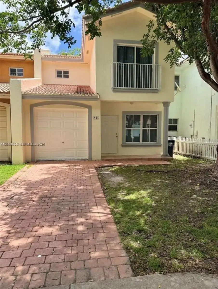 3 bedroom 2 bath Residential for sale at 941 SW 6TH PL, Florida City FL 33034