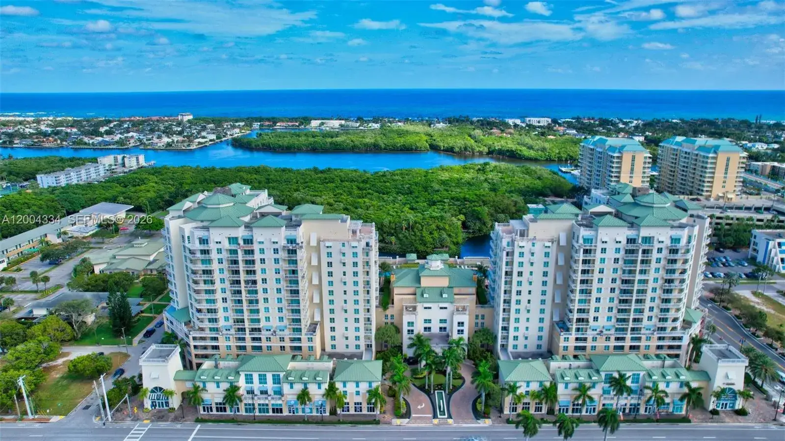3 bedroom 2 bath Residential for sale at 350 N Federal Hwy, Boynton Beach FL 33435
