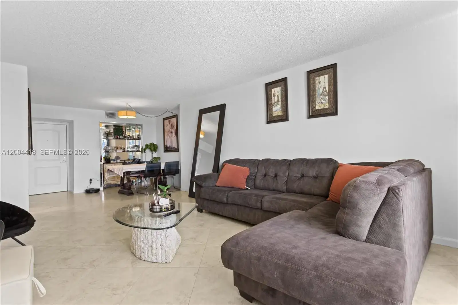 2 bedroom 2 bath Residential for sale at 100 Bayview Dr # 307, Sunny Isles Beach FL 33160
