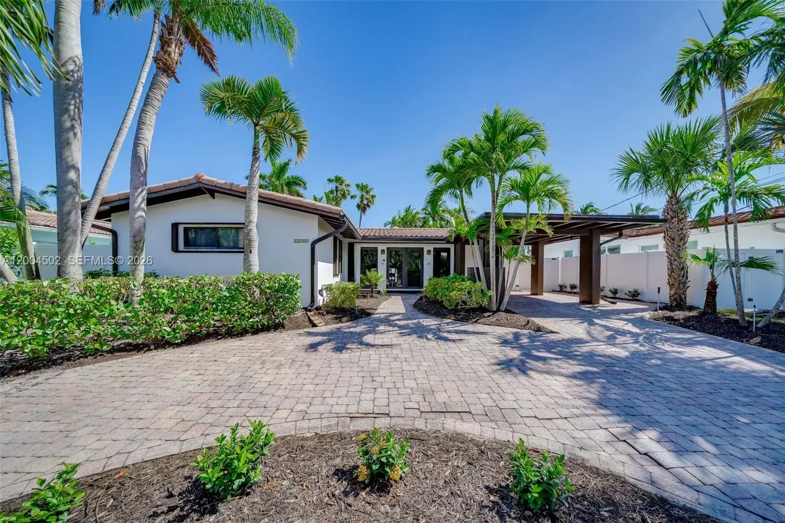 3 bedroom 2 bath Residential Lease for rent at 1704 SW 5th Ct, Fort Lauderdale FL 33312