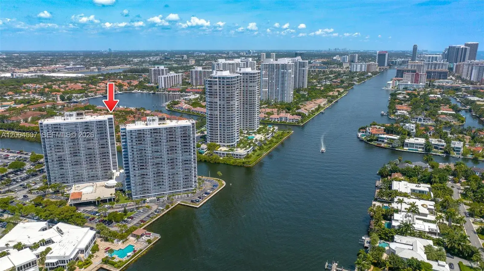 2 bedroom 2 bath Residential for sale at 20505 E Country Club Dr # 38, Aventura FL 33180