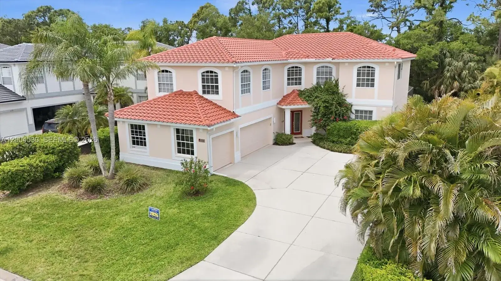 5 bedroom 3 bath Residential for sale at 674 Clear Creek Drive, Sarasota FL 34229