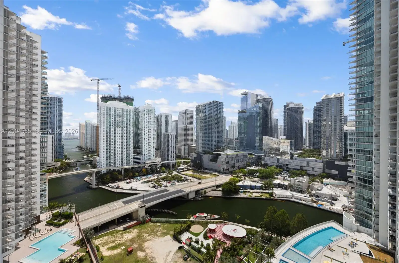 2 bedroom 2 bath Residential for sale at 90 SW 3rd St # 2602, Miami FL 33130