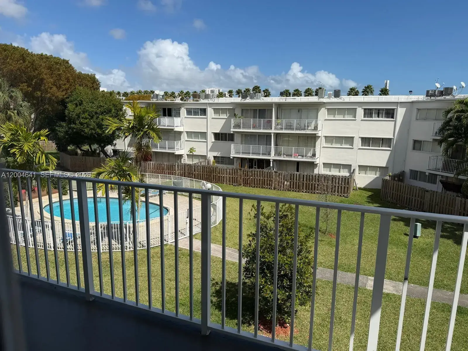 1 bedroom 1 bath Residential Lease for rent at 7713 SW 88th ST # A312, Miami FL 33156-1007
