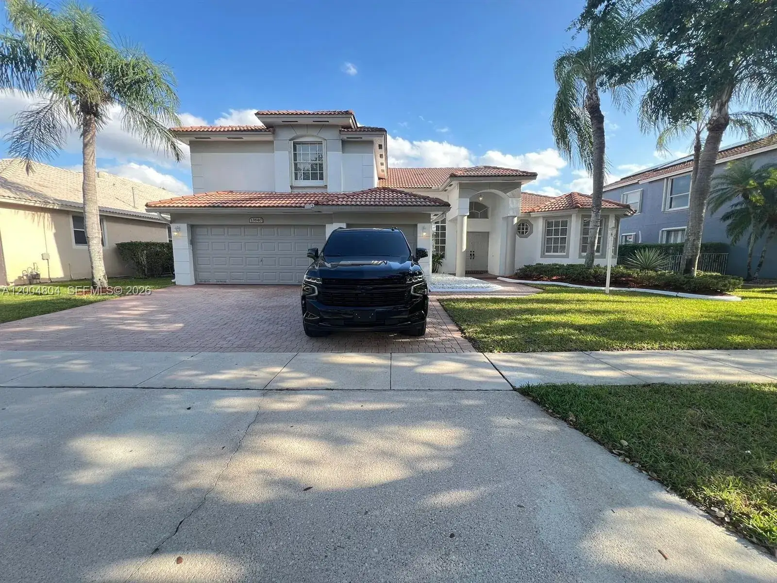 5 bedroom 3 bath Residential for sale at 13840 NW 20th St, Pembroke Pines FL 33028