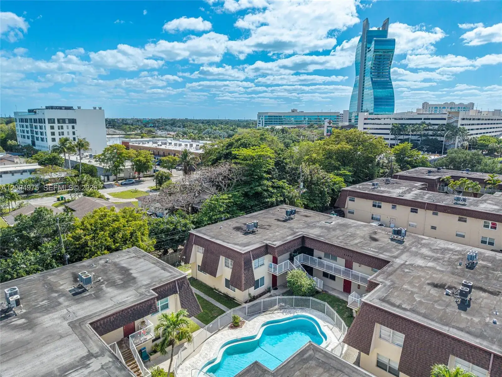 2 bedroom 2 bath Residential for sale at 4524 SW 54th St, Dania Beach FL 33314