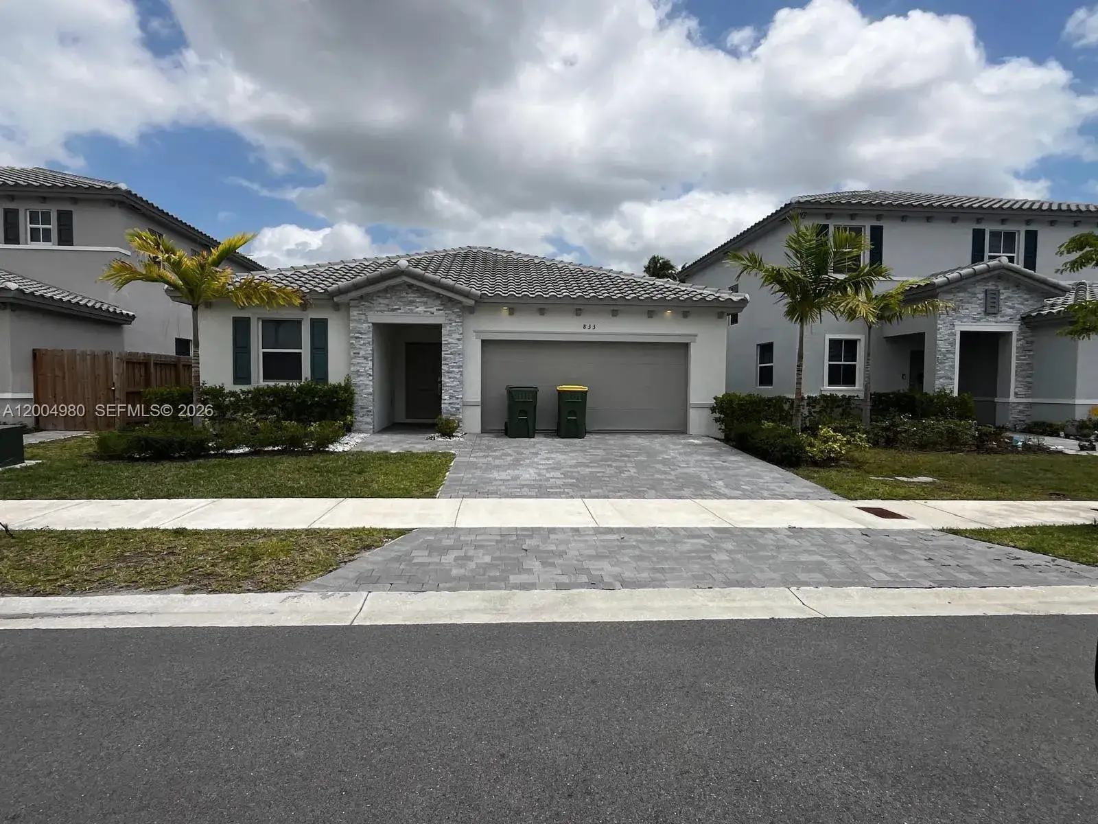 3 bedroom 3 bath Residential Lease for rent at 833 SE 26th Rd # 0, Homestead FL 33035