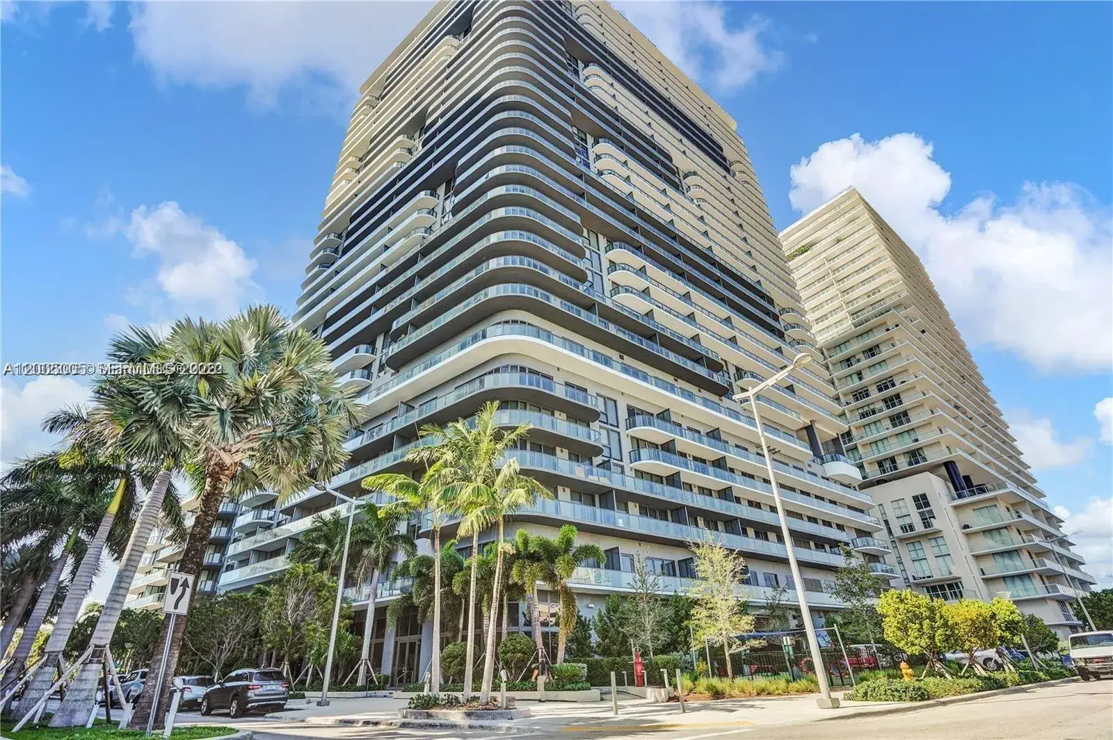 1 bedroom 1 bath Residential for sale at 121 NE 34 St # 2215, Miami FL 33137