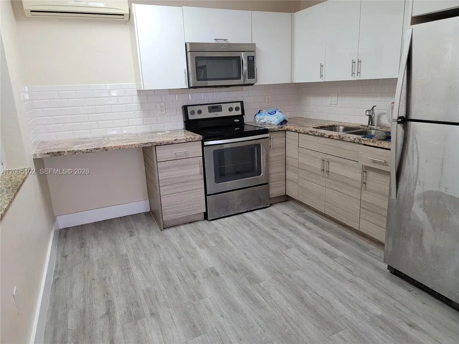 1 bedroom 1 bath Residential Lease for rent at 1736 SW 3rd St # 3, Miami FL 33135