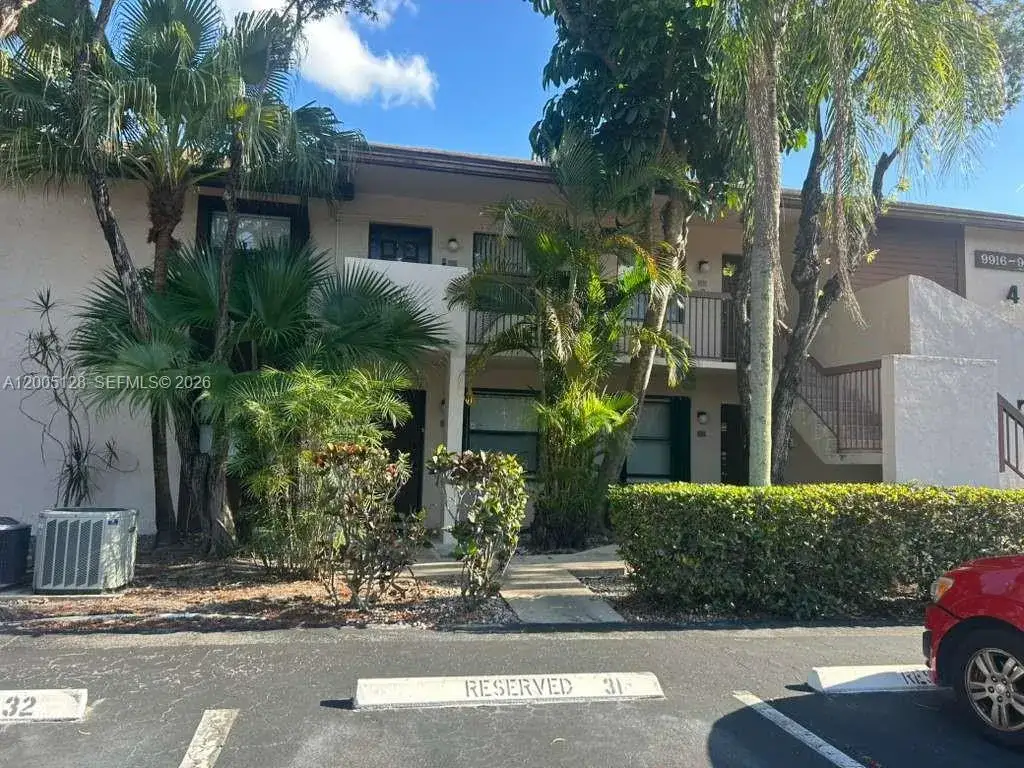 2 bedroom 2 bath Residential Lease for rent at 9926 Nob Hill Ct # 9926, Sunrise FL 33351