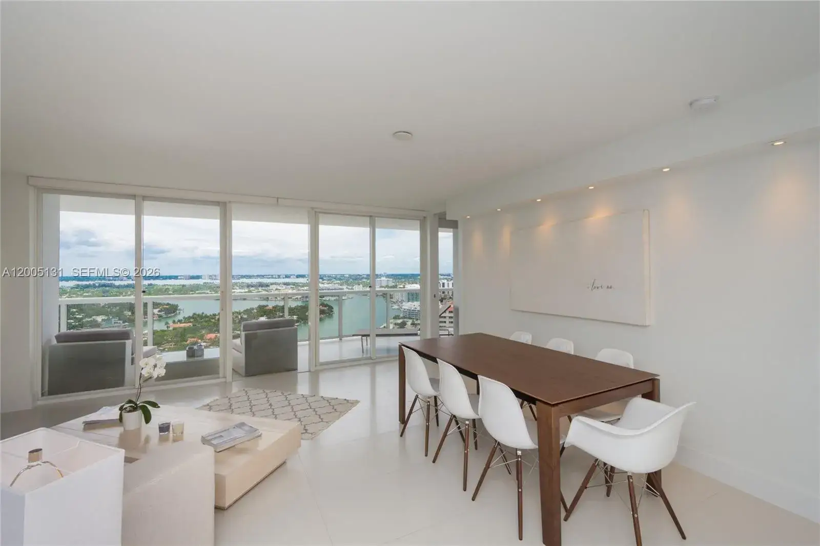 2 bedroom 2 bath Residential for sale at 6301 Collins Ave # 3006, Miami Beach FL 33141