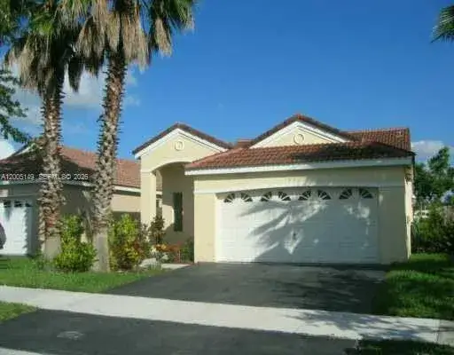 3 bedroom 2 bath Residential for sale at 519 Talavera Rd, Weston FL 33326